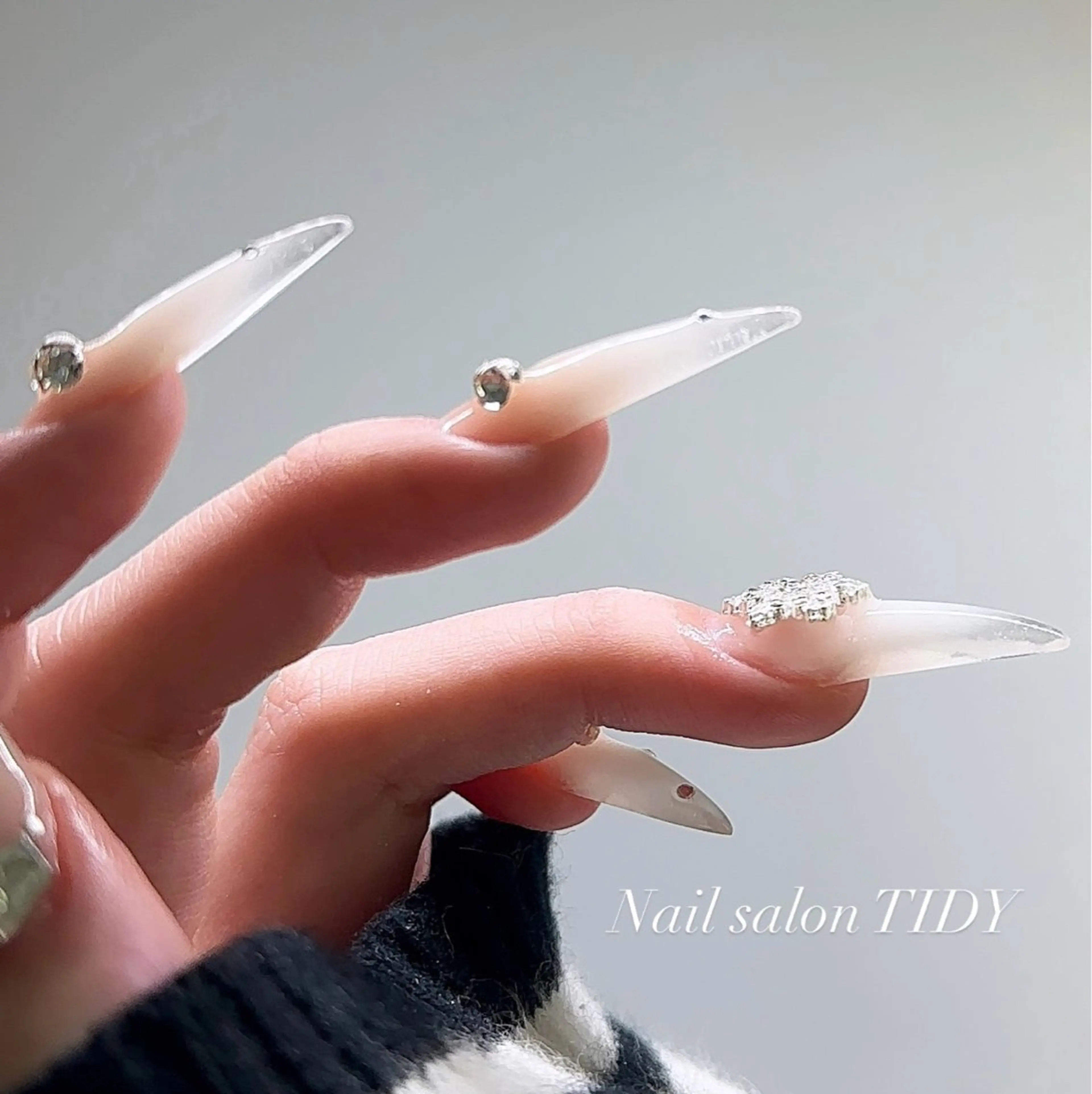 ネイル ジェルネイル ロングネイル パラジェル スカルプネイル ショートネイル TIDY M&Mのネイルデザイン