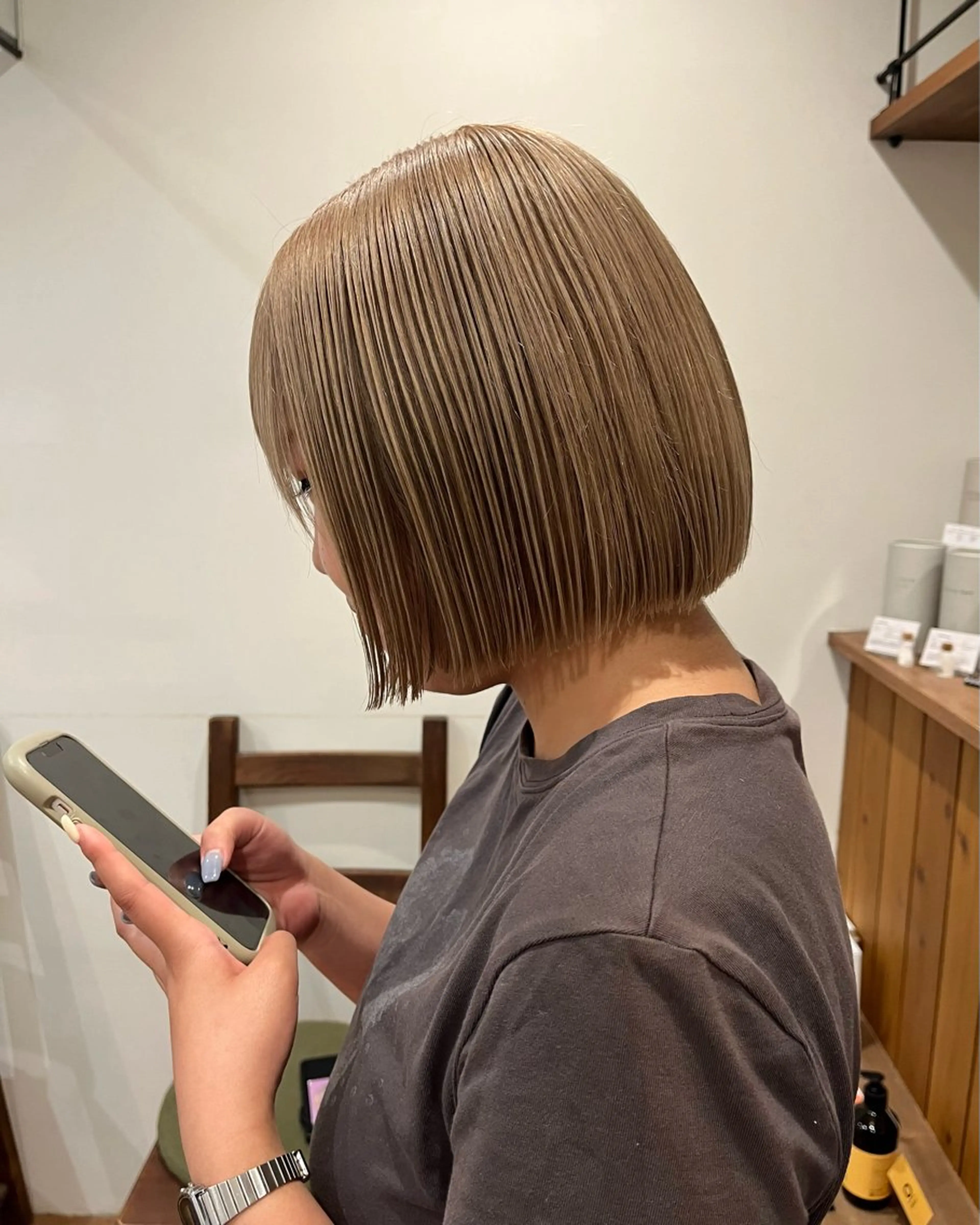 ショート カラー カット ヘアカラー トリートメント china/ボブ /ブリーチカラーのヘアスタイル