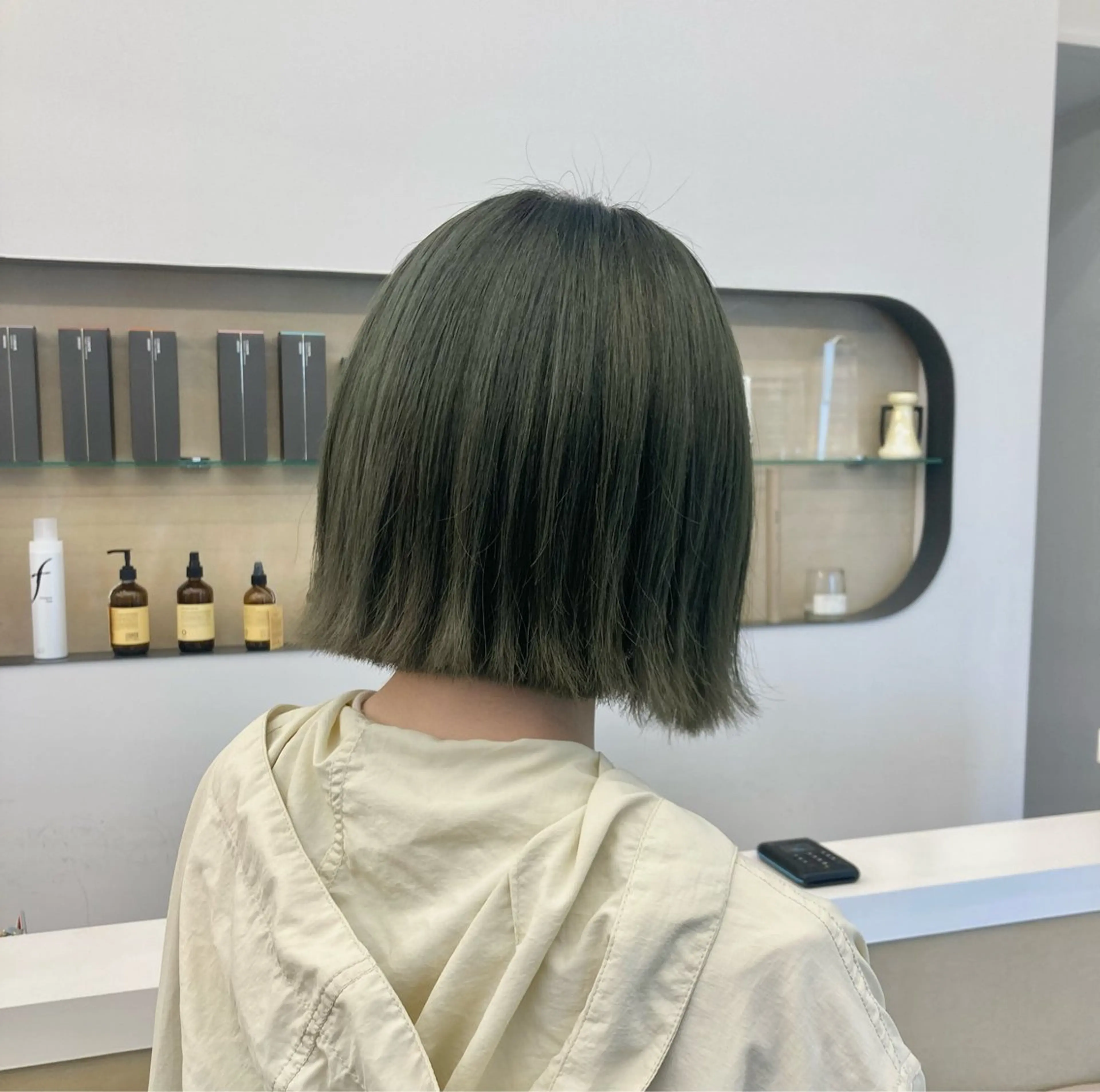 ミディアム mement所属・細 ほたるのヘアスタイル