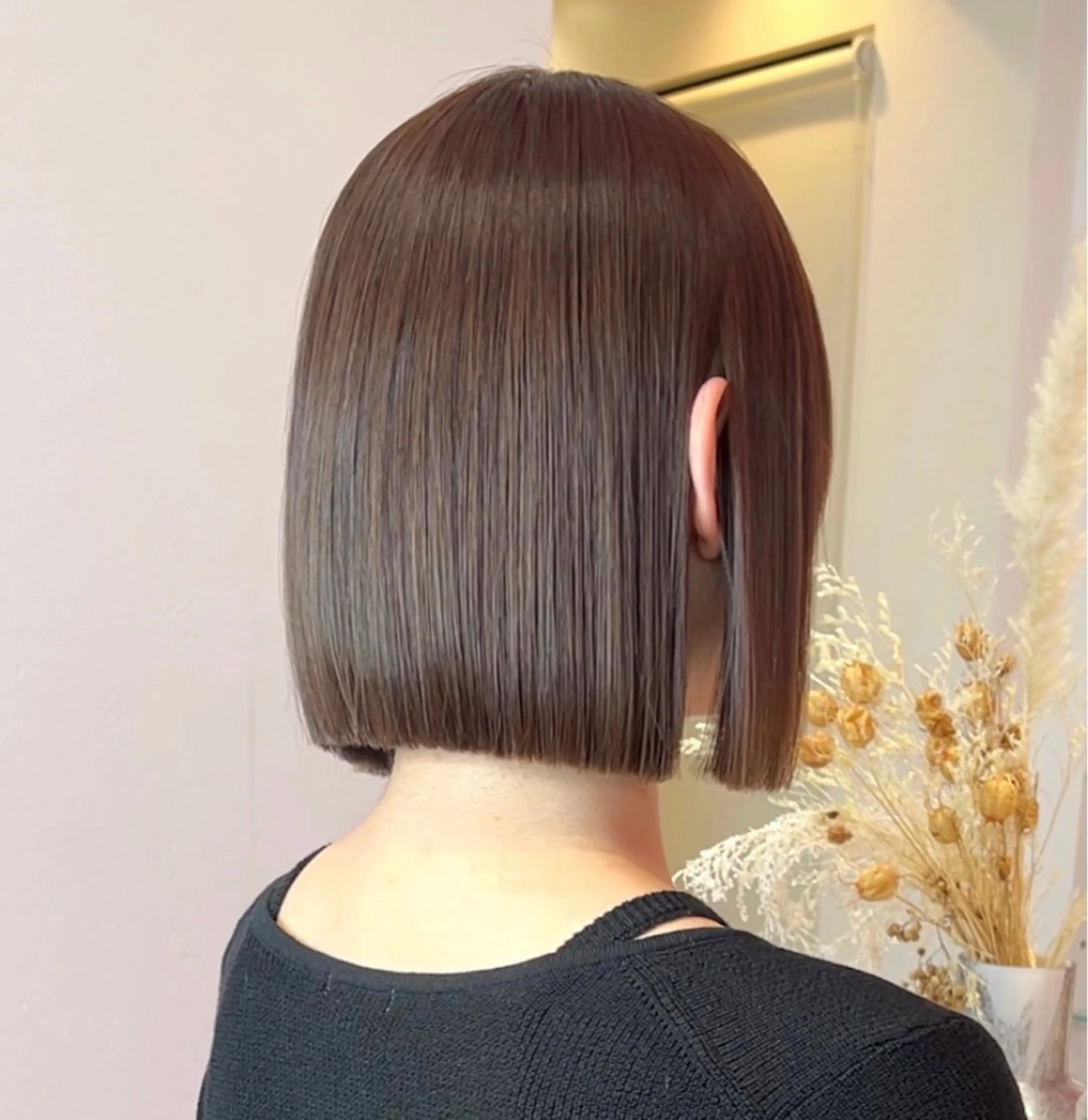 ショート カラー カット ヘアカラー 縮毛矯正 トリートメント 莉乃/縮毛矯正/髪質 改善/艶カラーのヘアスタイル