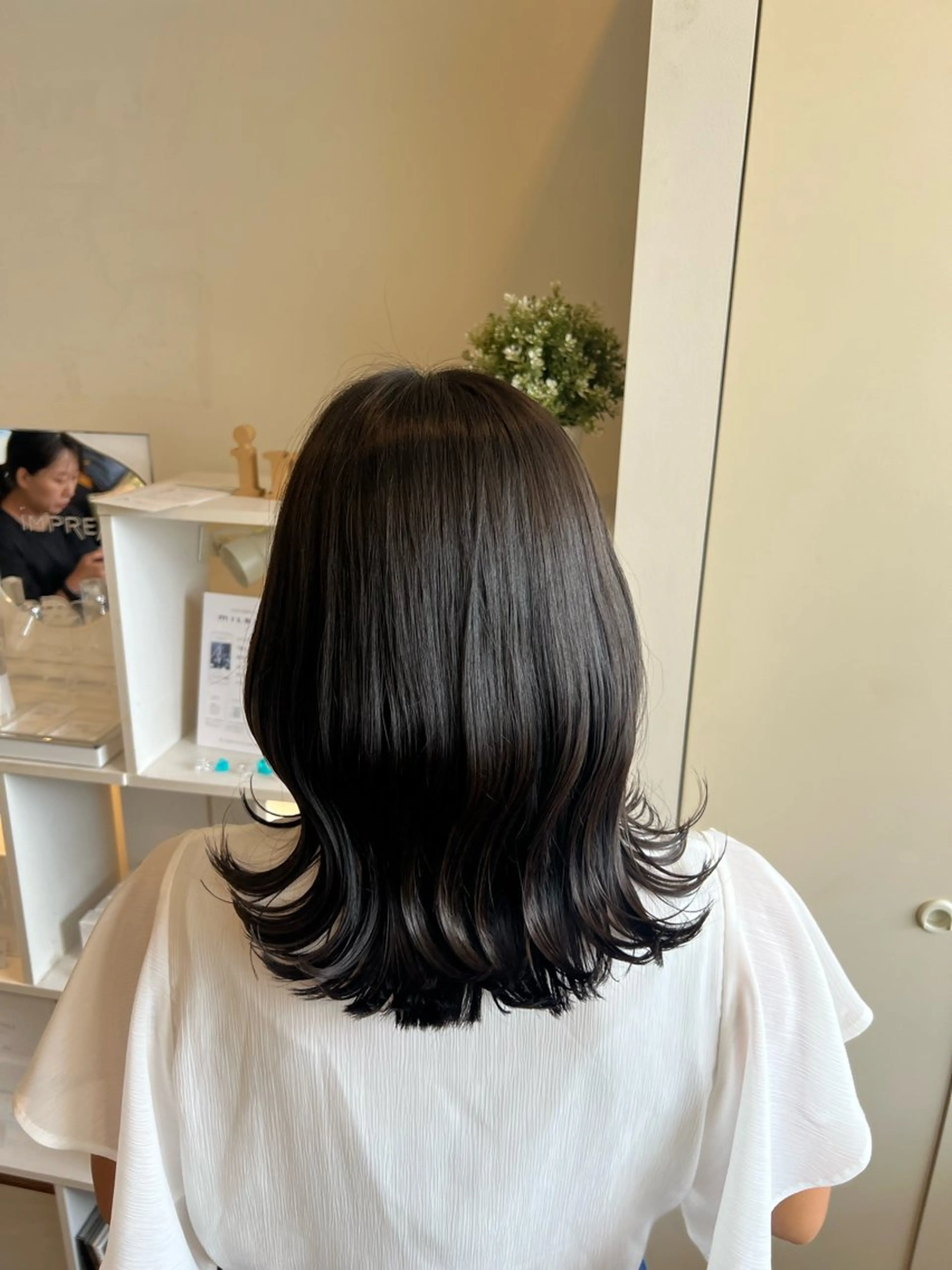 セミロング ヘアカラー トリートメント 竹添 有梨沙のヘアスタイル