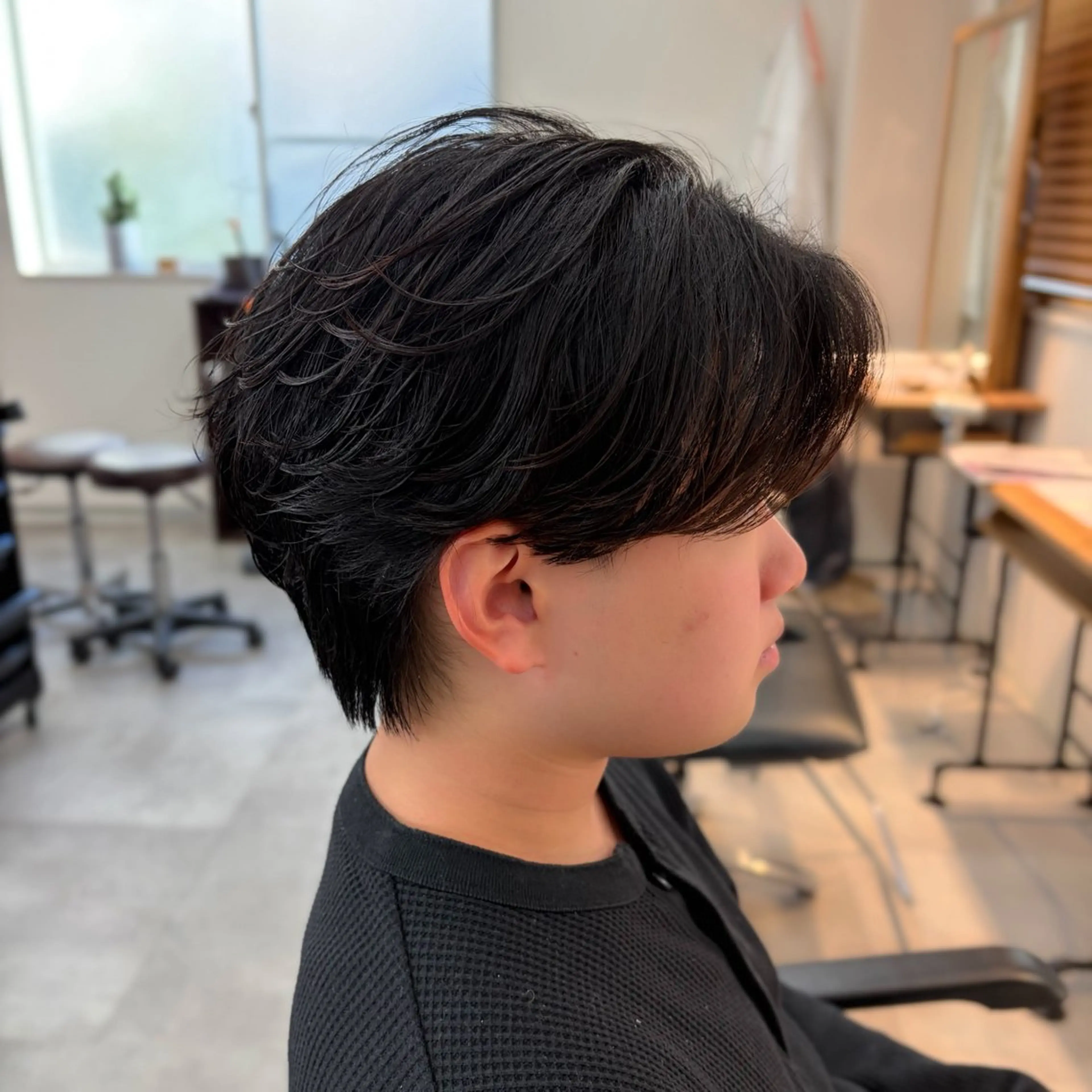 パーマ メンズ センターパート メンズ韓国風 メンズパーマ ニュアンスパーマ カット パーマ 男の理想を叶える🔥 メンズパーマ特化|関のヘアスタイル