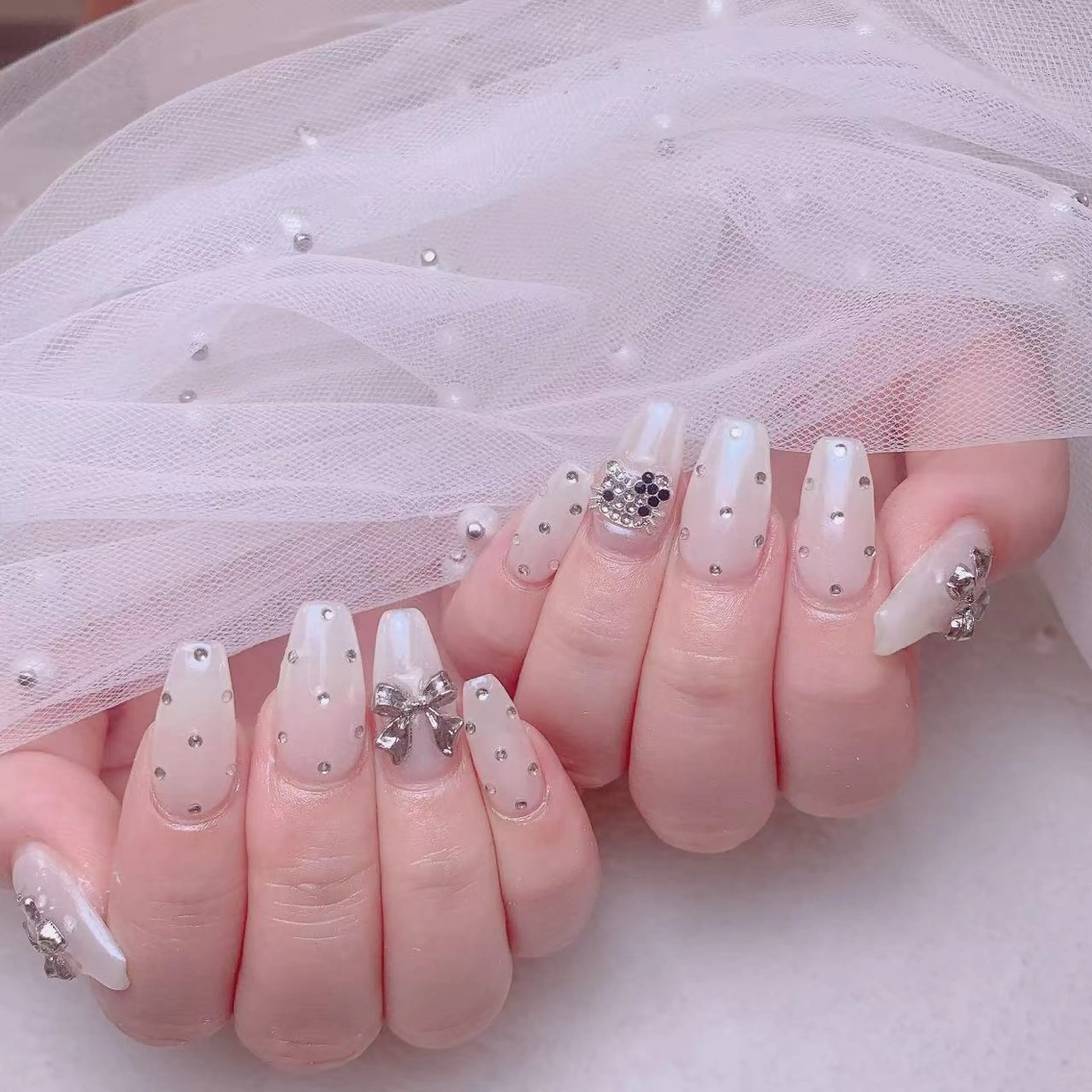 ネイル Amina nail salonのネイルデザイン