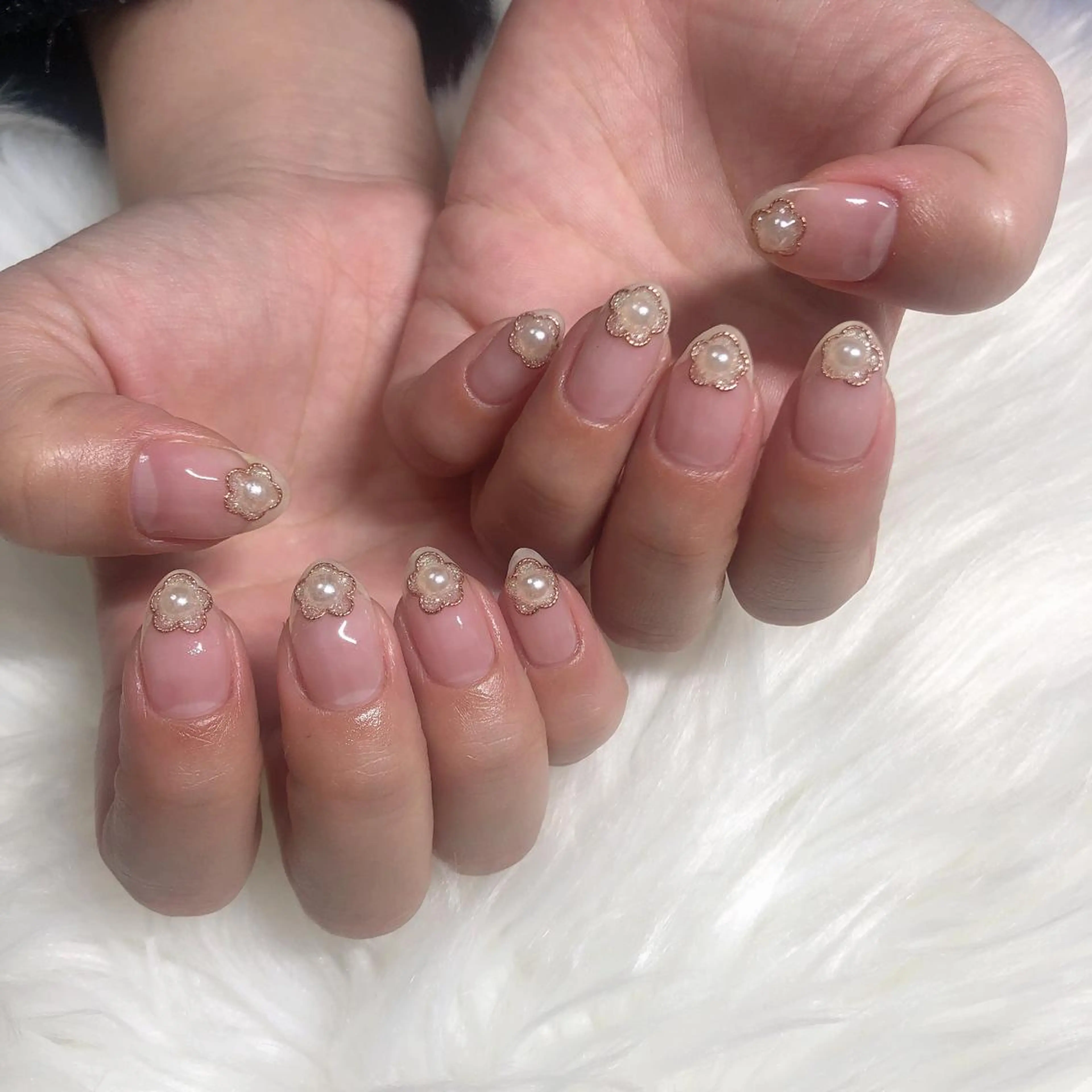 ネイル ハンドネイル 西岡 杏のネイルデザイン