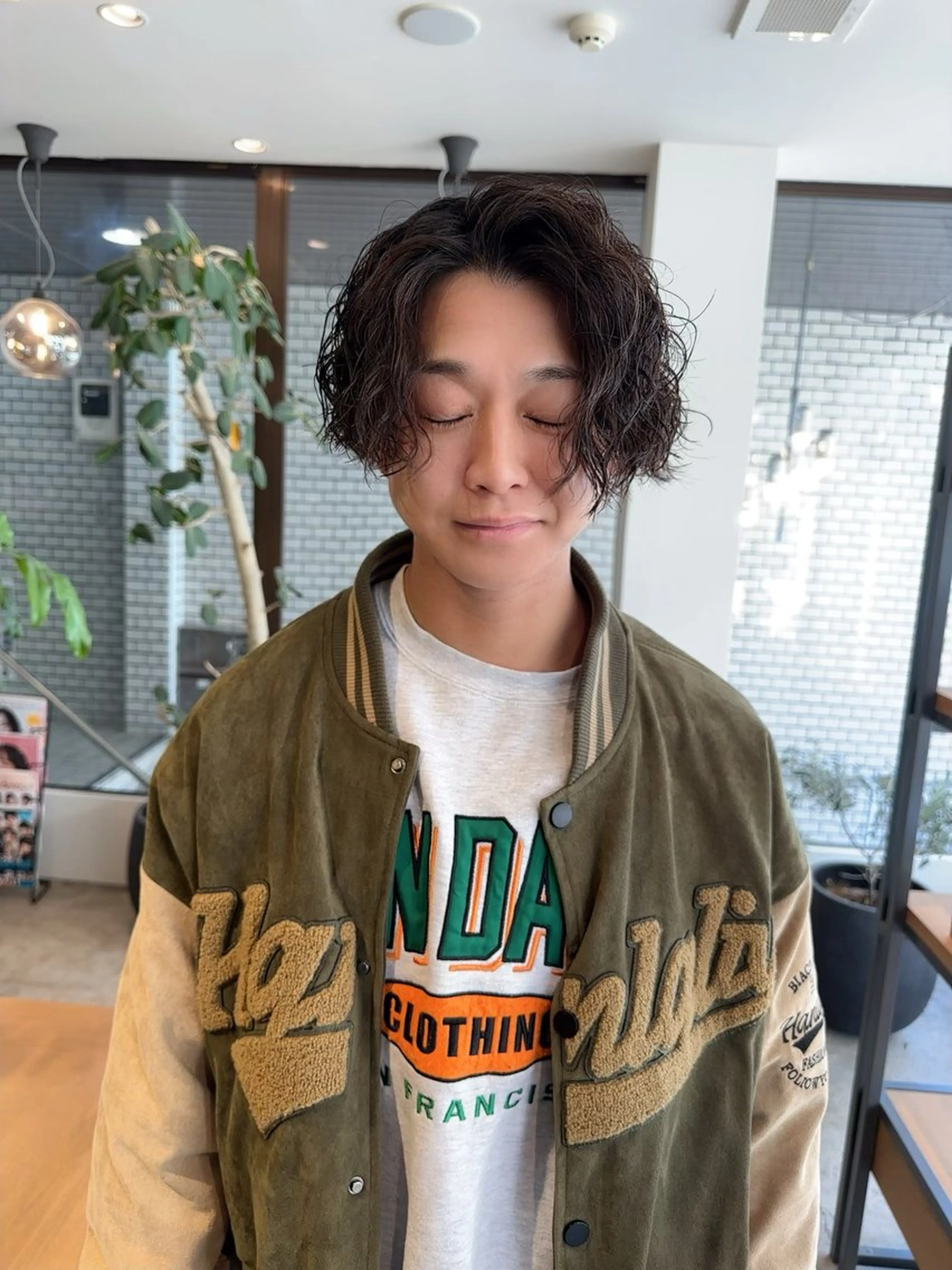 パーマ メンズ メンズパーマ ツイストスパイラルパーマ スパイラルパーマ カット パーマ AIRI 🐈‍⬛のヘアスタイル