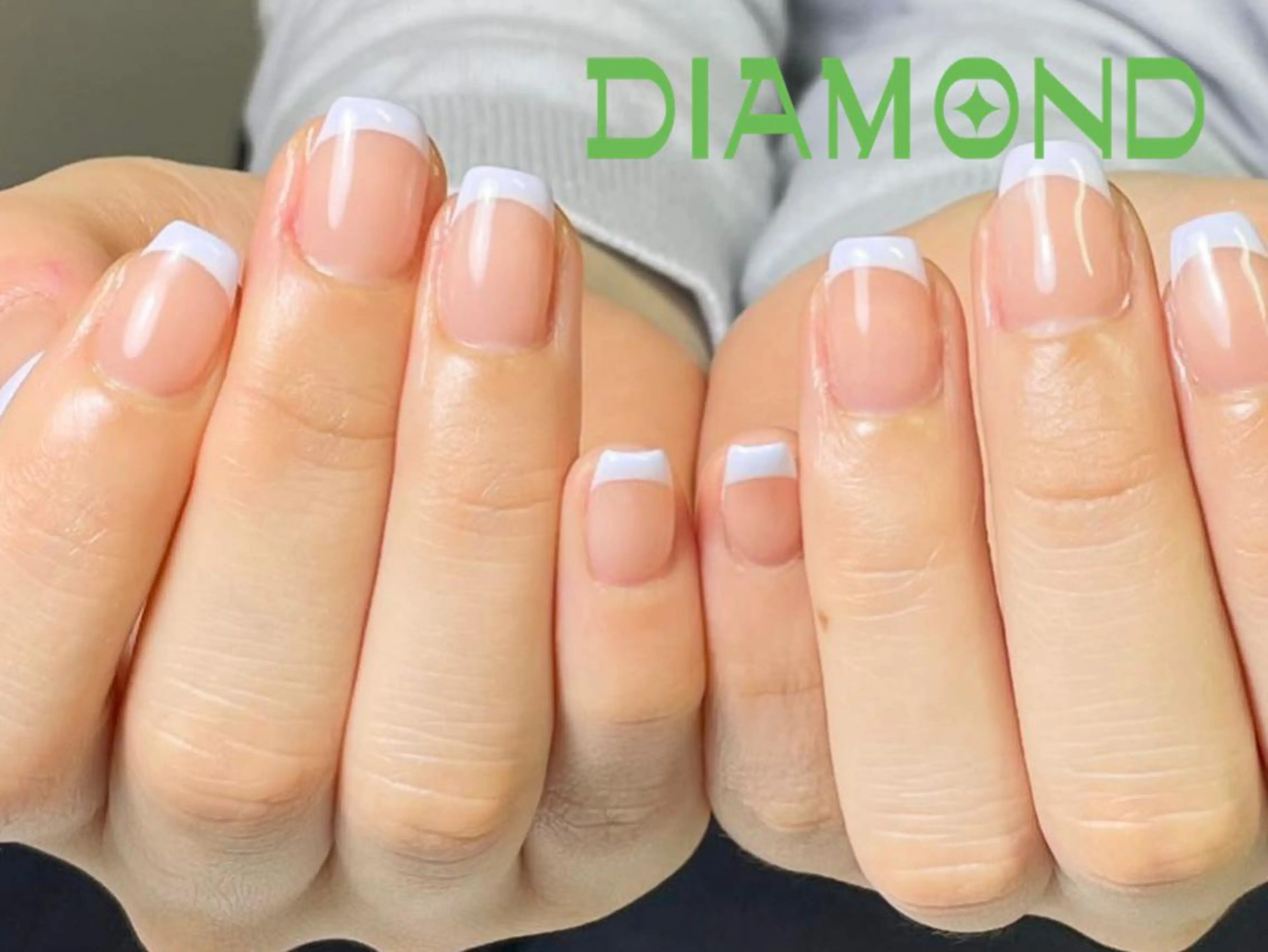 ショート DIAMOND 💅のネイルデザイン