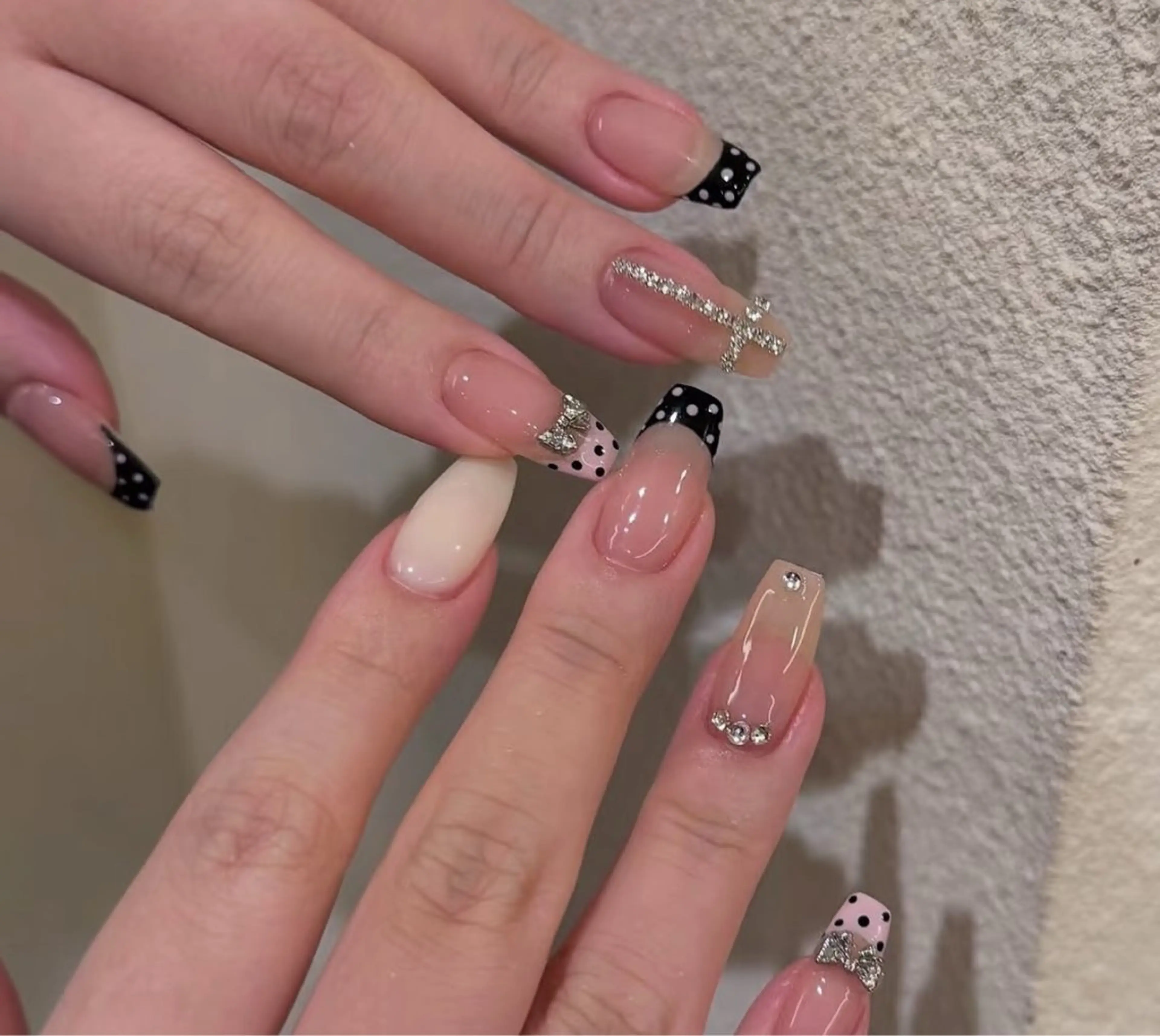ネイル アートネイル オーロラネイル チークネイル フレンチネイル ガラスフレンチ ハンドネイル 🎀🎀YooLi Nail Salonのネイルデザイン