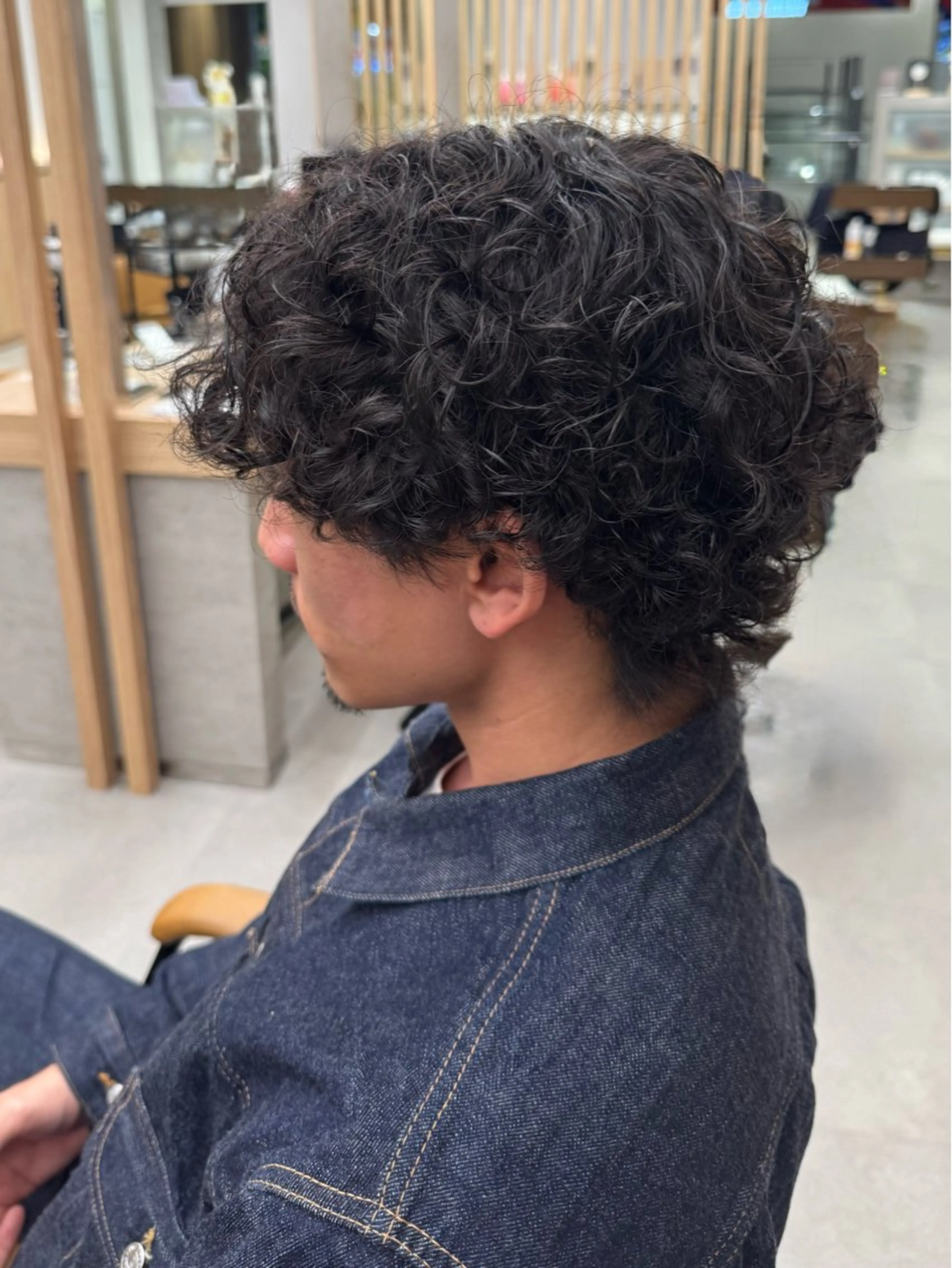 ミディアム パーマ メンズ ミディアムパーマ メンズパーマ パーマ けー すけのヘアスタイル