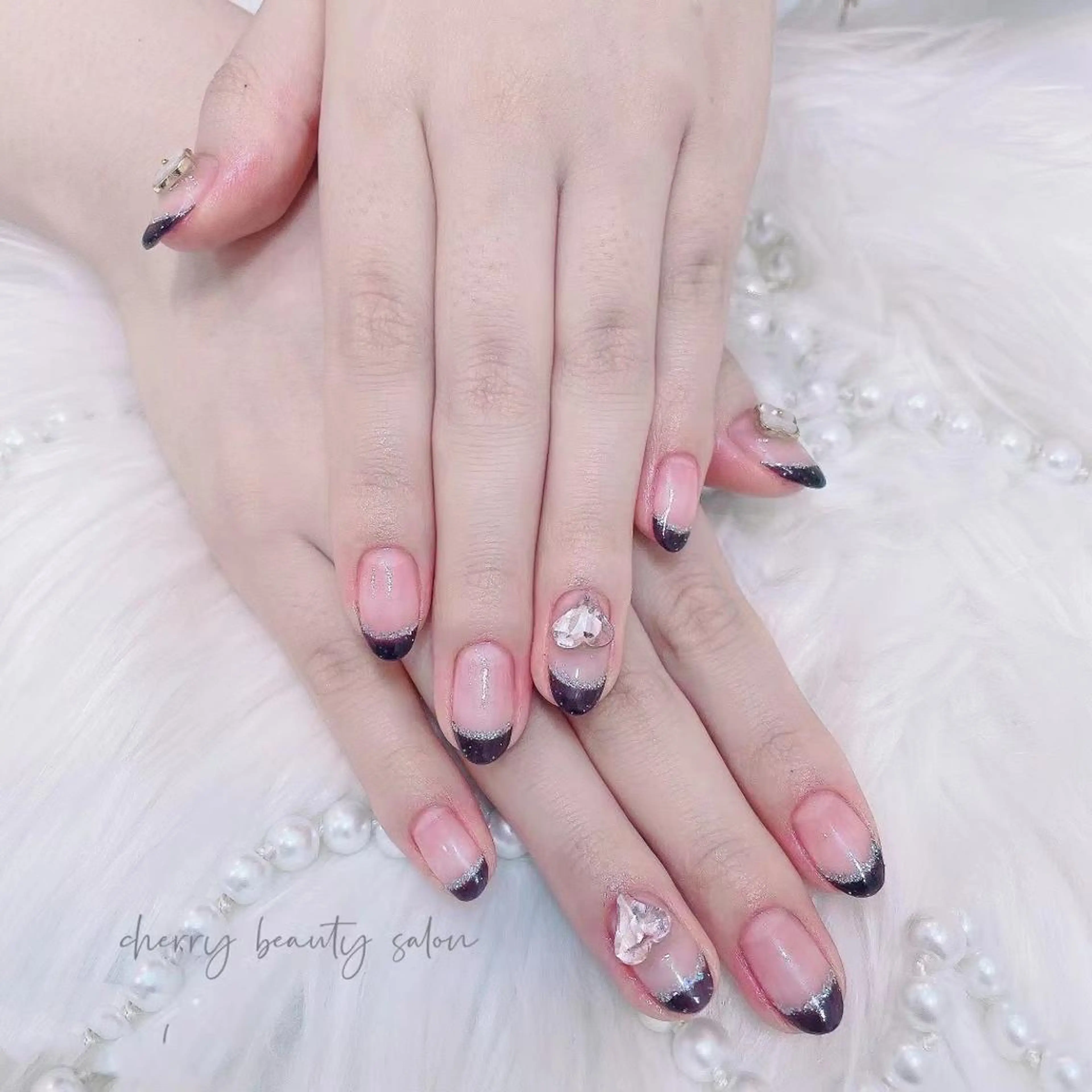 ミディアム SAKURA 🍒のネイルデザイン