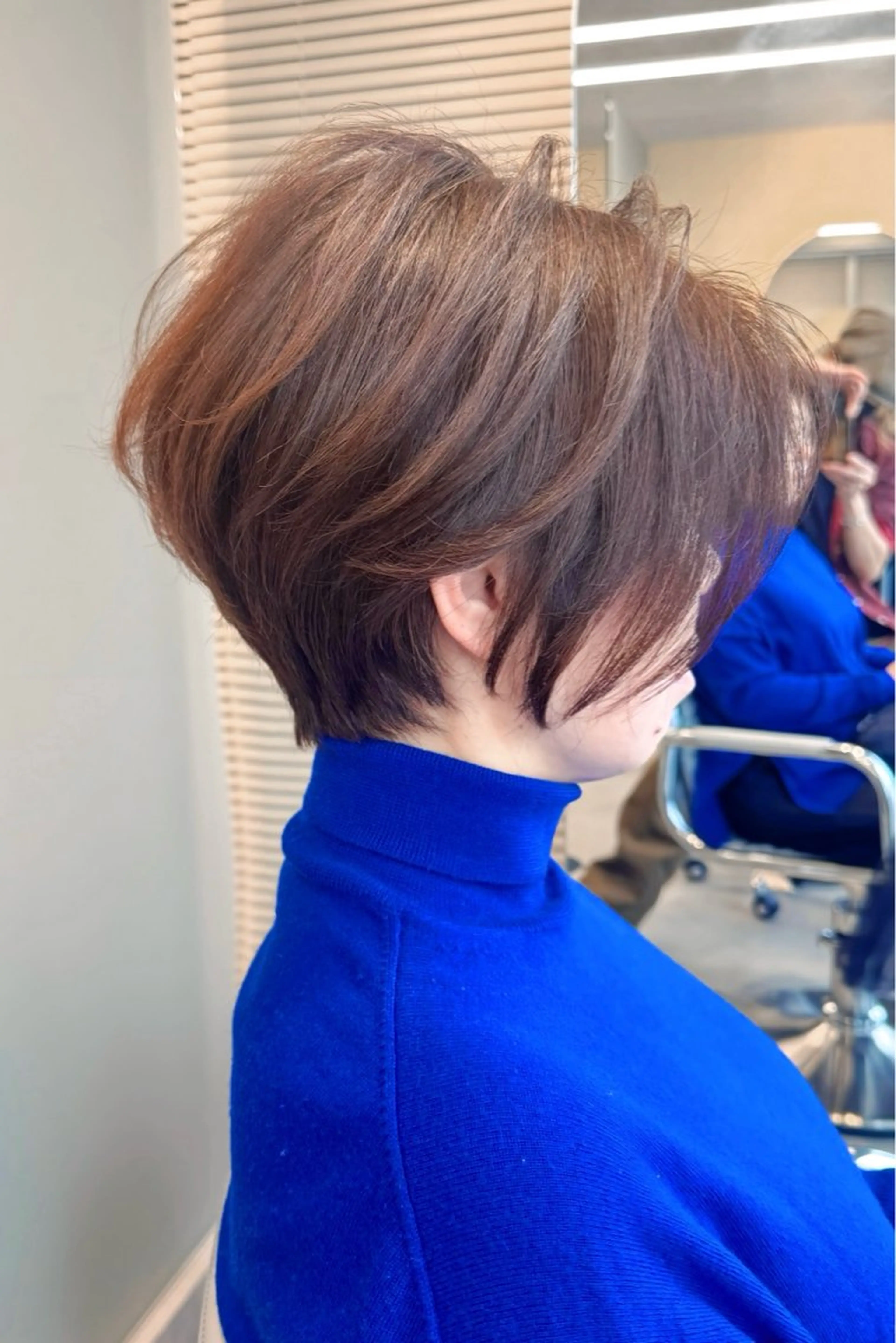 ショート 美才治 秀欣 (ビサイジ ヒデキ)のヘアスタイル