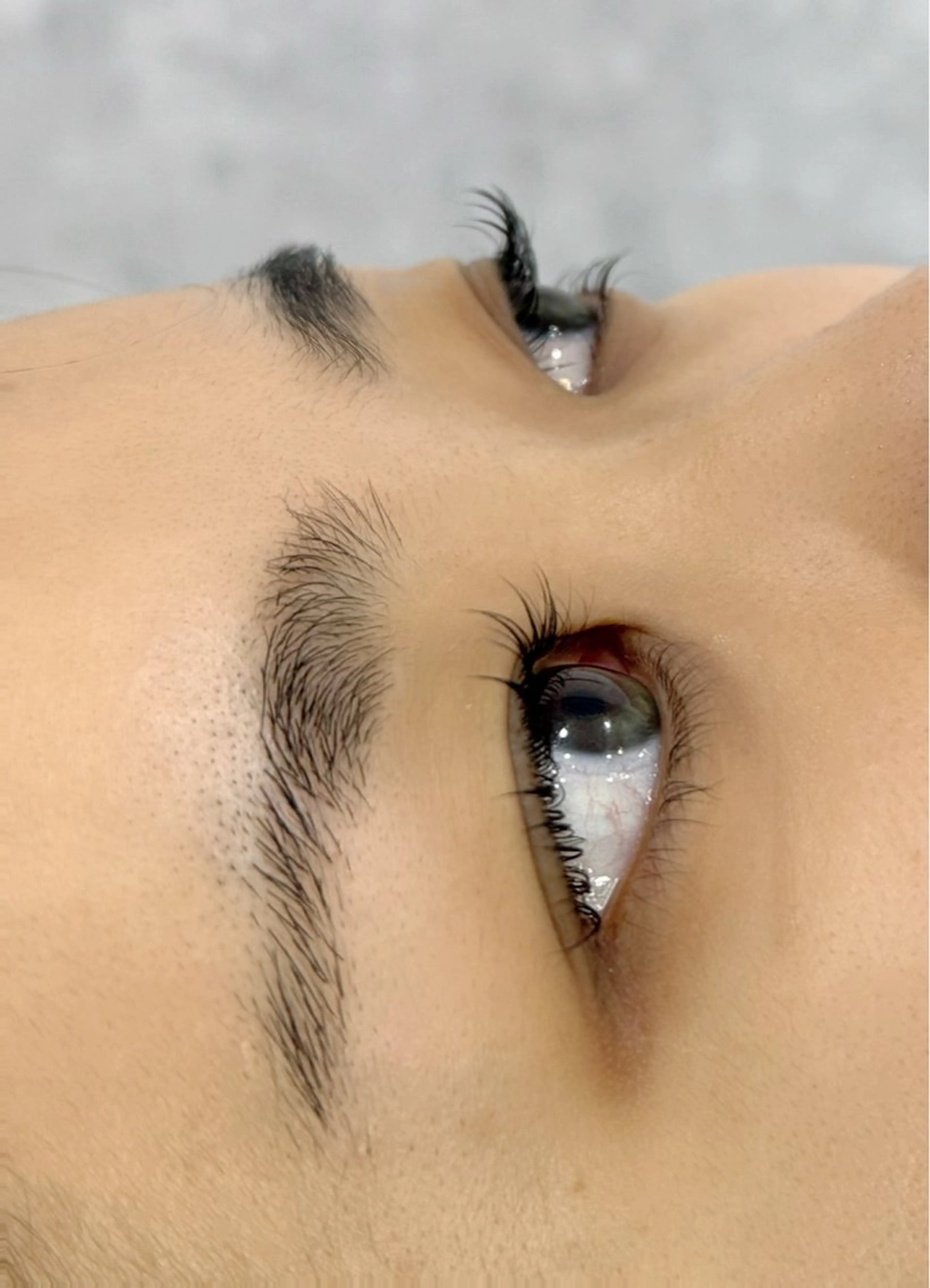 マツエク・マツパ RILOHANA所属・RILOHANA 宮平のヘアスタイル