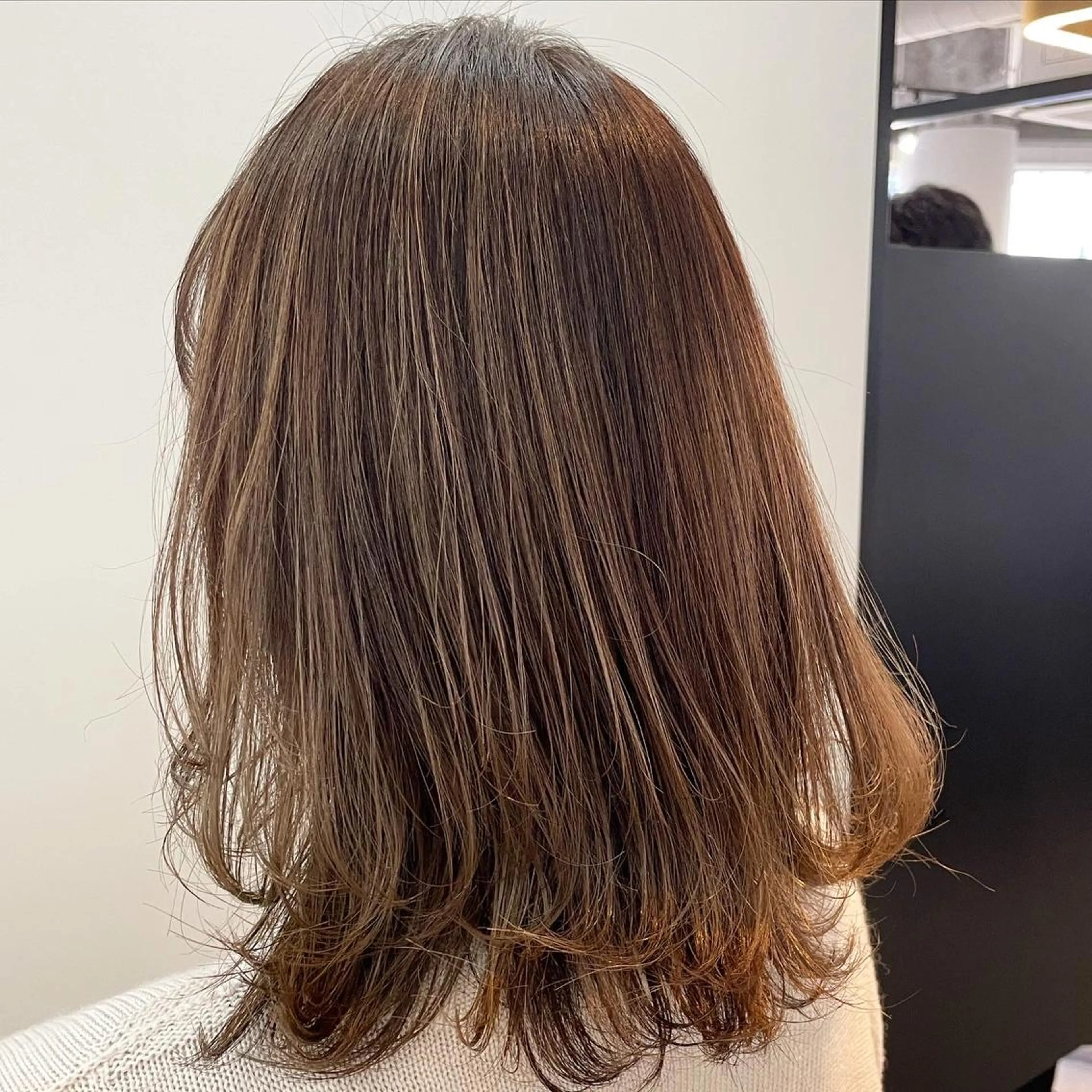 ミディアム カラー One By The Ect所属・ショート/脱白髪染め ☆宇﨑悠実のヘアスタイル