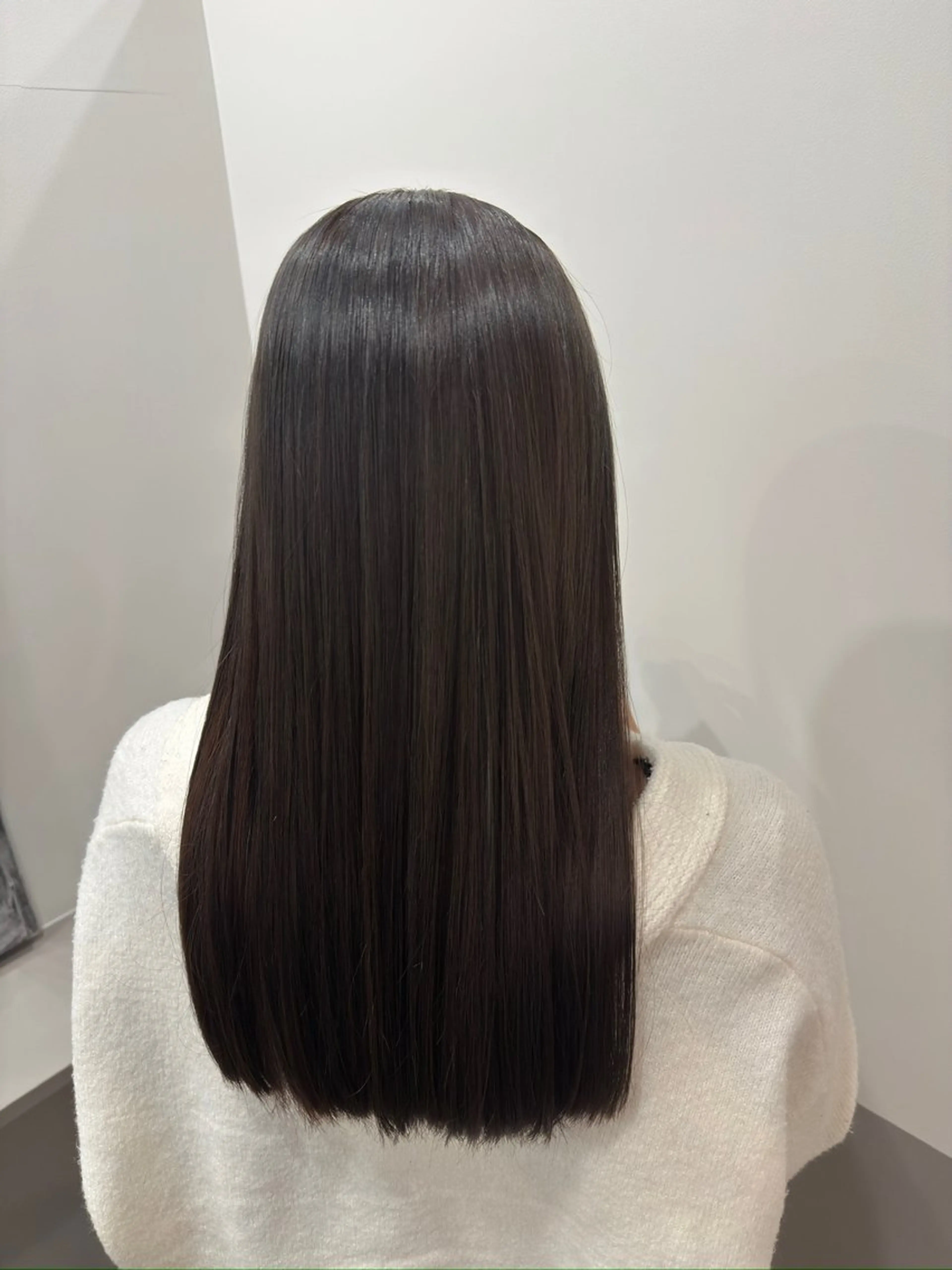 ロング ボブ 顔まわりレイヤー 顔周りカット 髪質改善 レイヤーカット 縮毛矯正 dogstar加藤翔 太登戸/向ヶ丘遊園のヘアスタイル