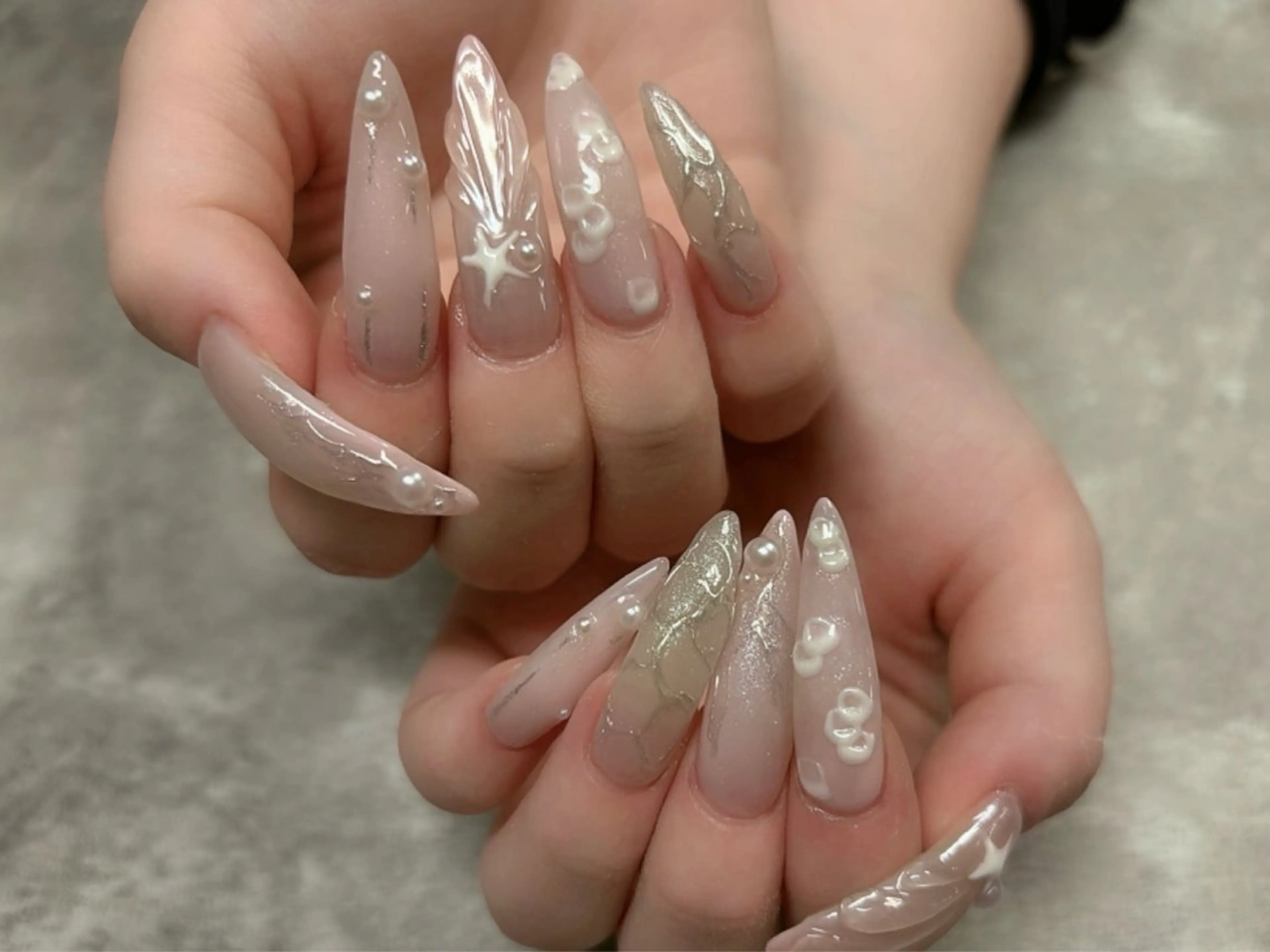 ネイル ハンドネイル Protea きぬがわ らむのネイルデザイン