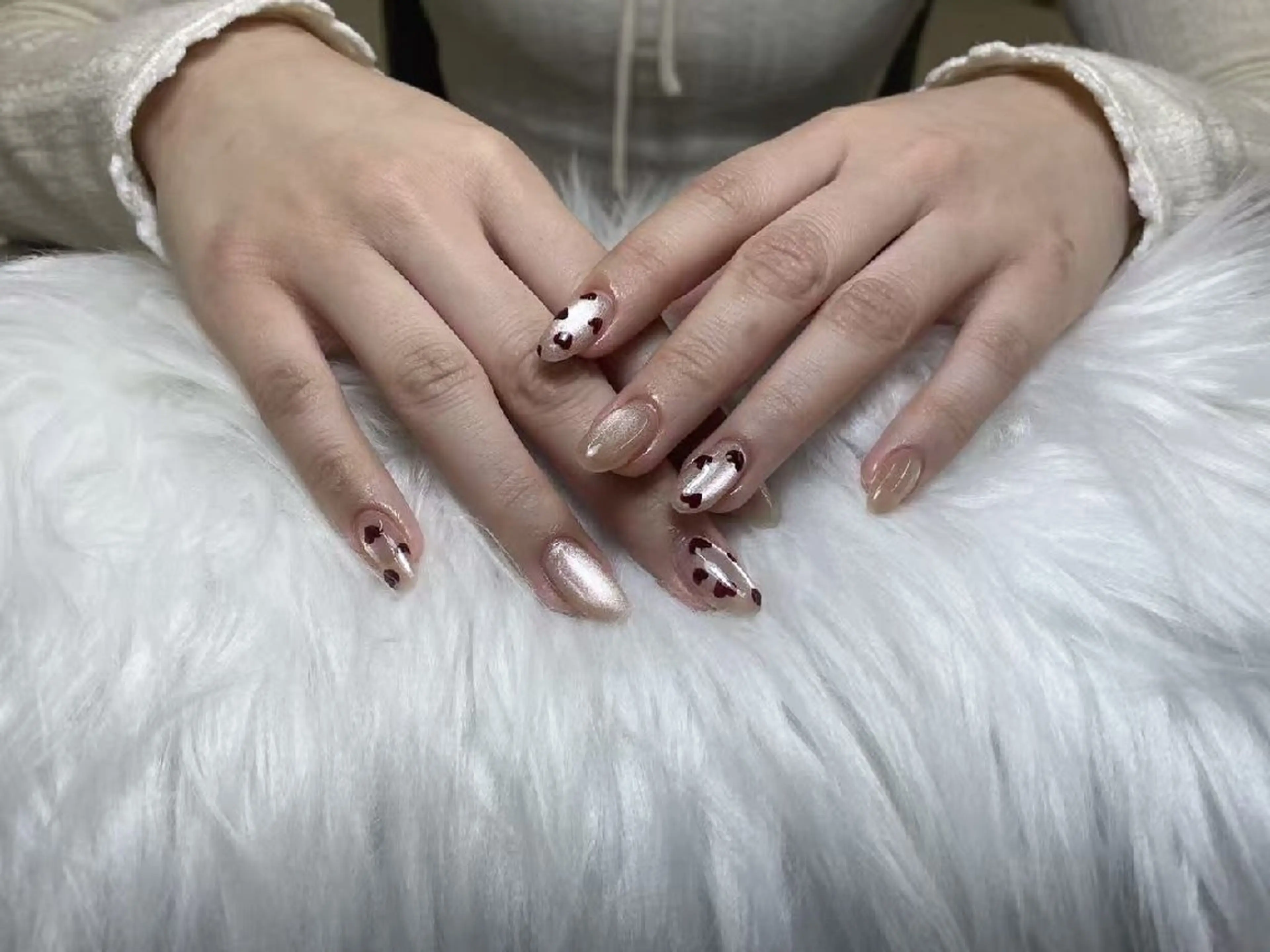 ネイル チークネイル フットネイル フレンチネイル ジェルネイル ガラスフレンチ ハンドネイル ル ナのネイルデザイン