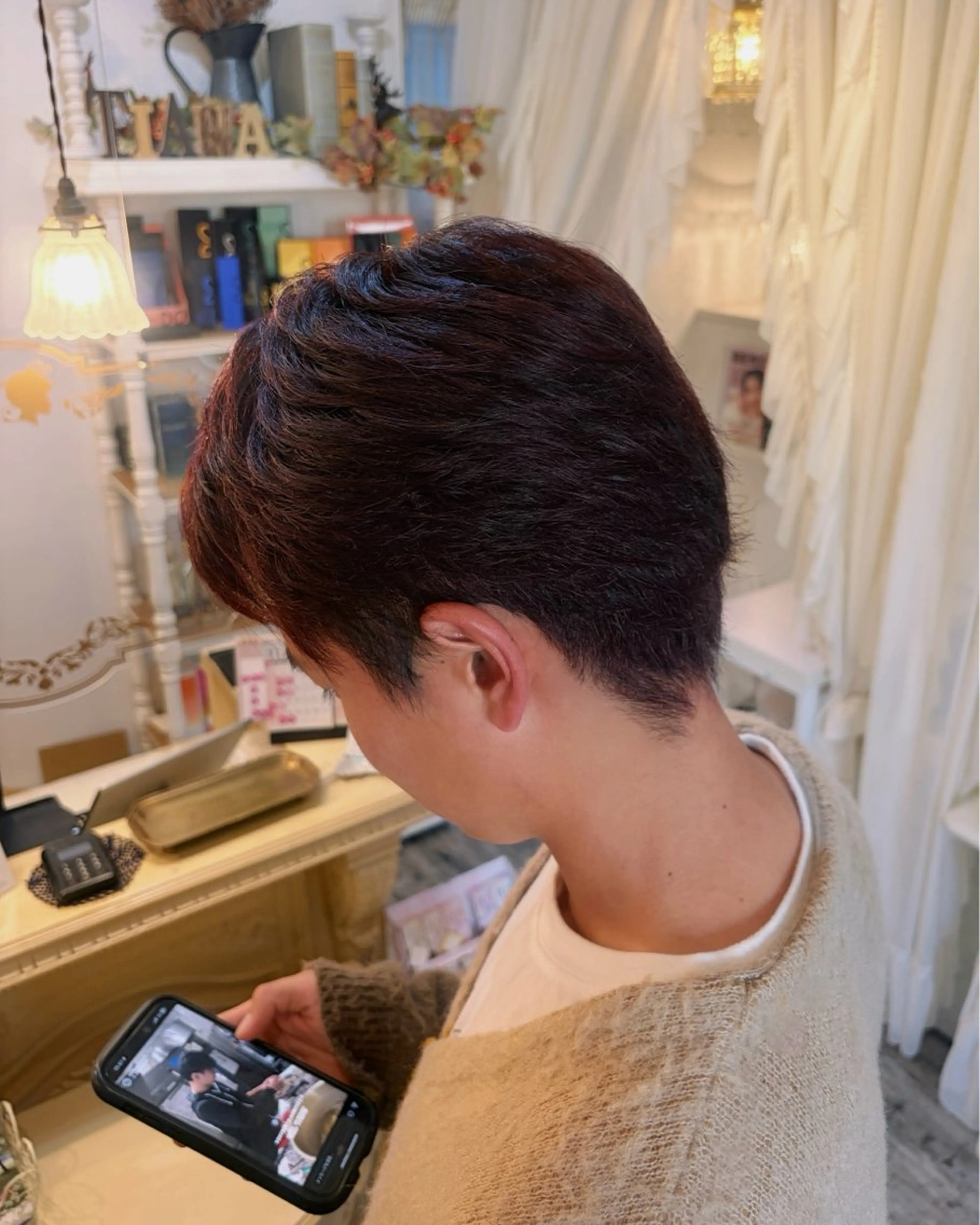 カラー ボルドーカラー ブラウンカラー Tiana Hair&Nail所属・小林 真誉のヘアスタイル