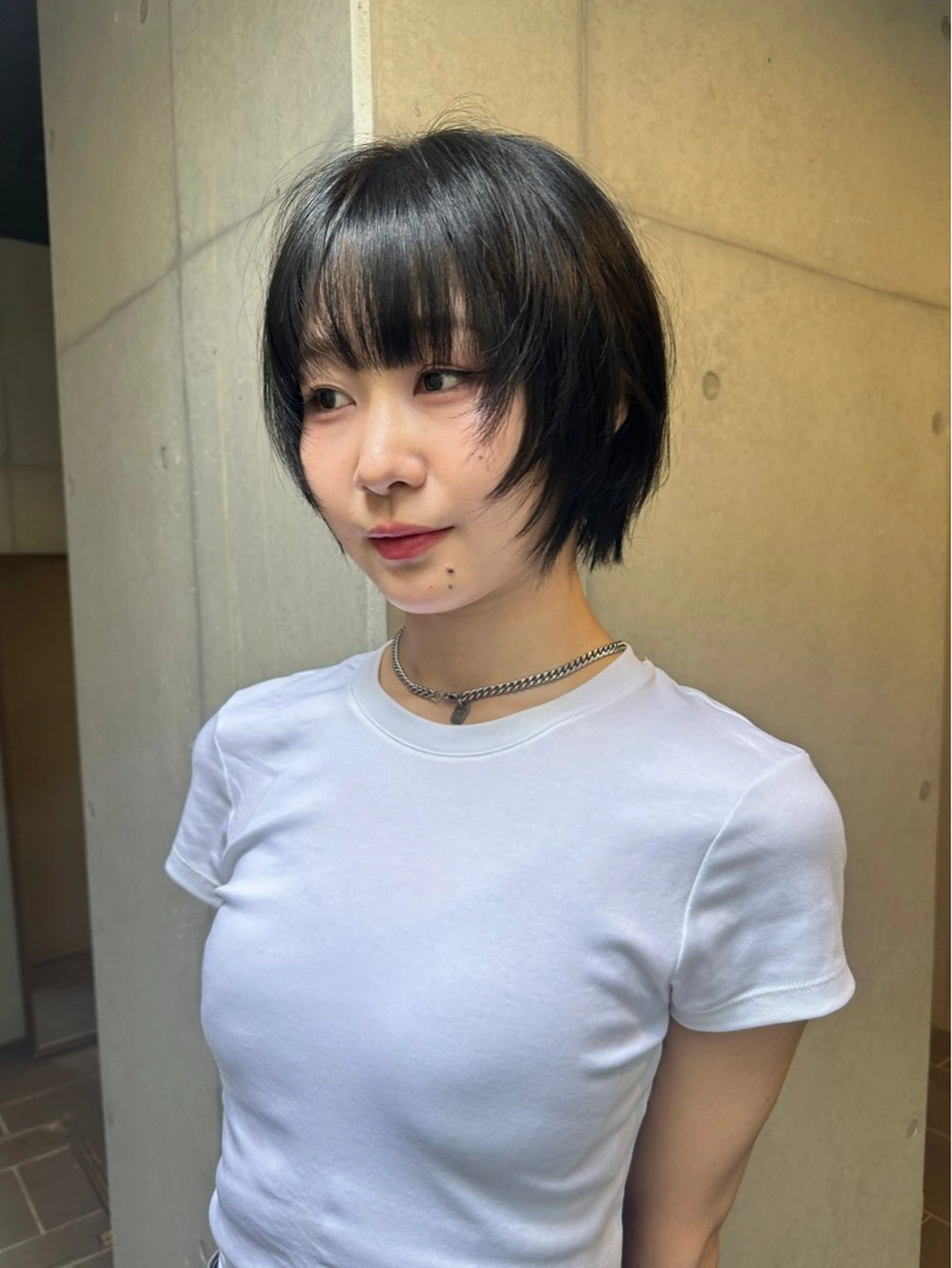 ショート カラー ボブレイヤー ボブ 顔まわりレイヤー レイヤーカット ウルフカット カット ヘアカラー 《ウルフ/レイヤー/ 似合わせ》山本祐輔のヘアスタイル