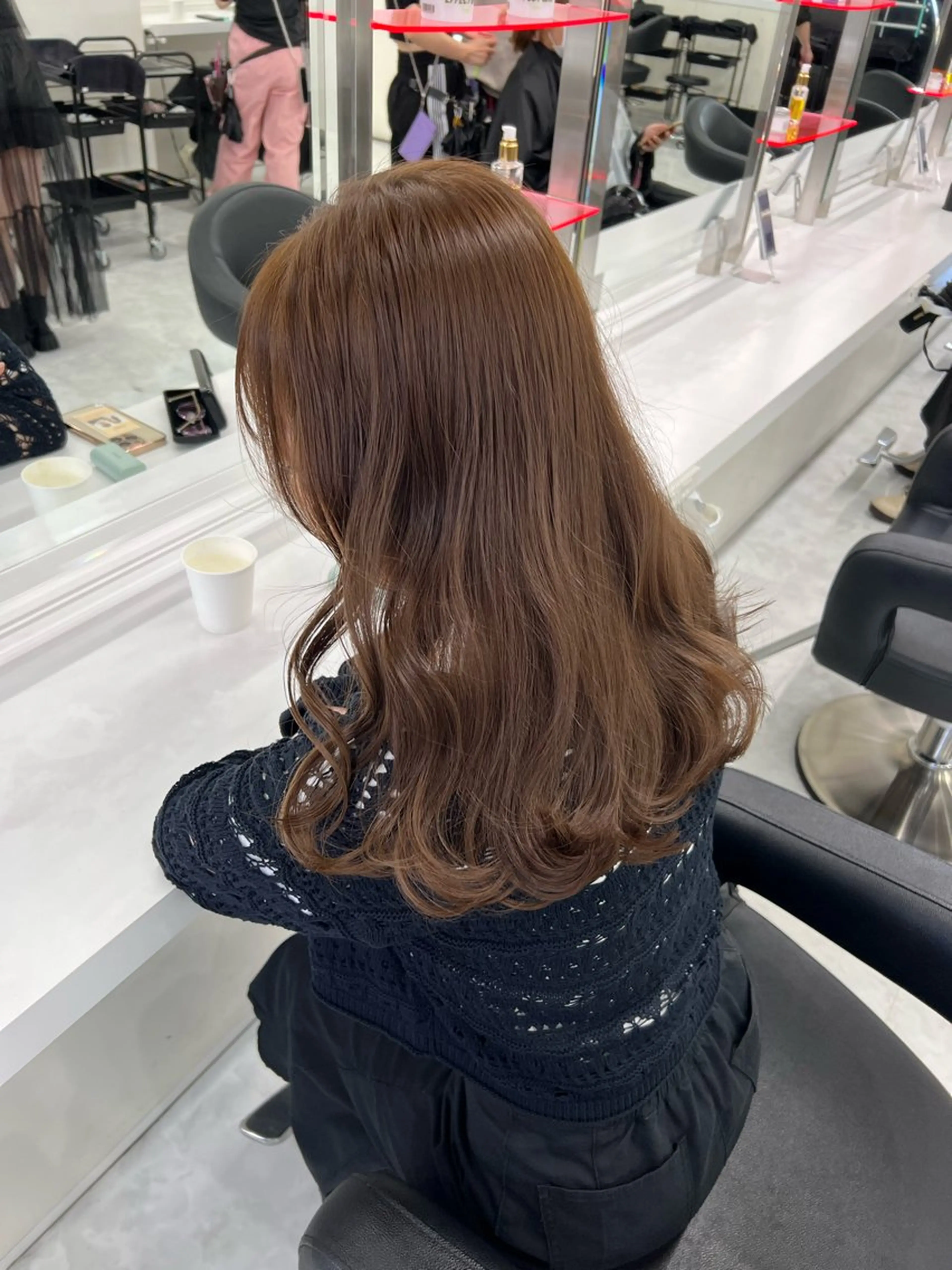 ロング カラー オリーブカラー🫒 レイヤーカット✂︎のヘアスタイル