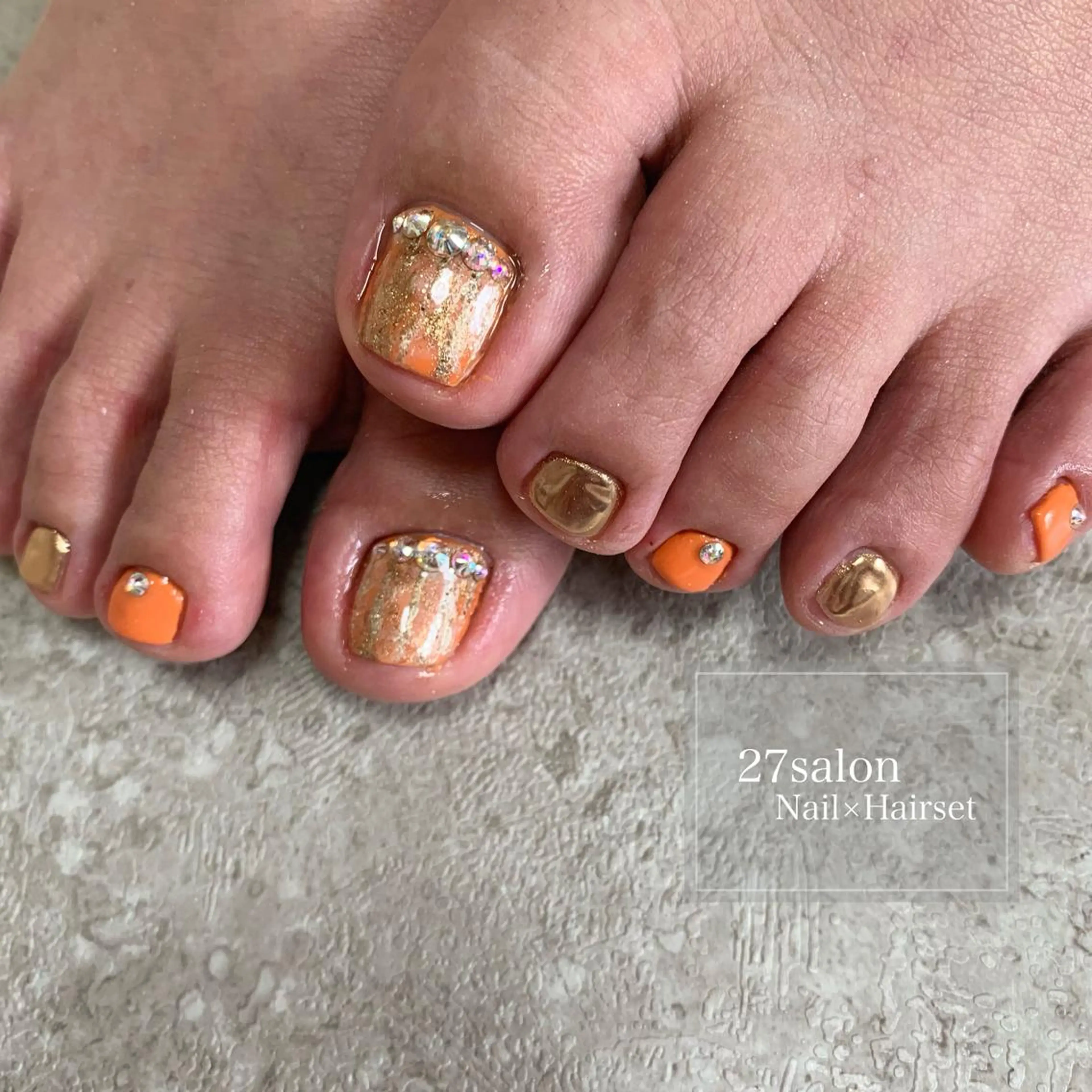 ネイル フットネイル ミラーネイル オレンジ 27salon yuinaのネイルデザイン