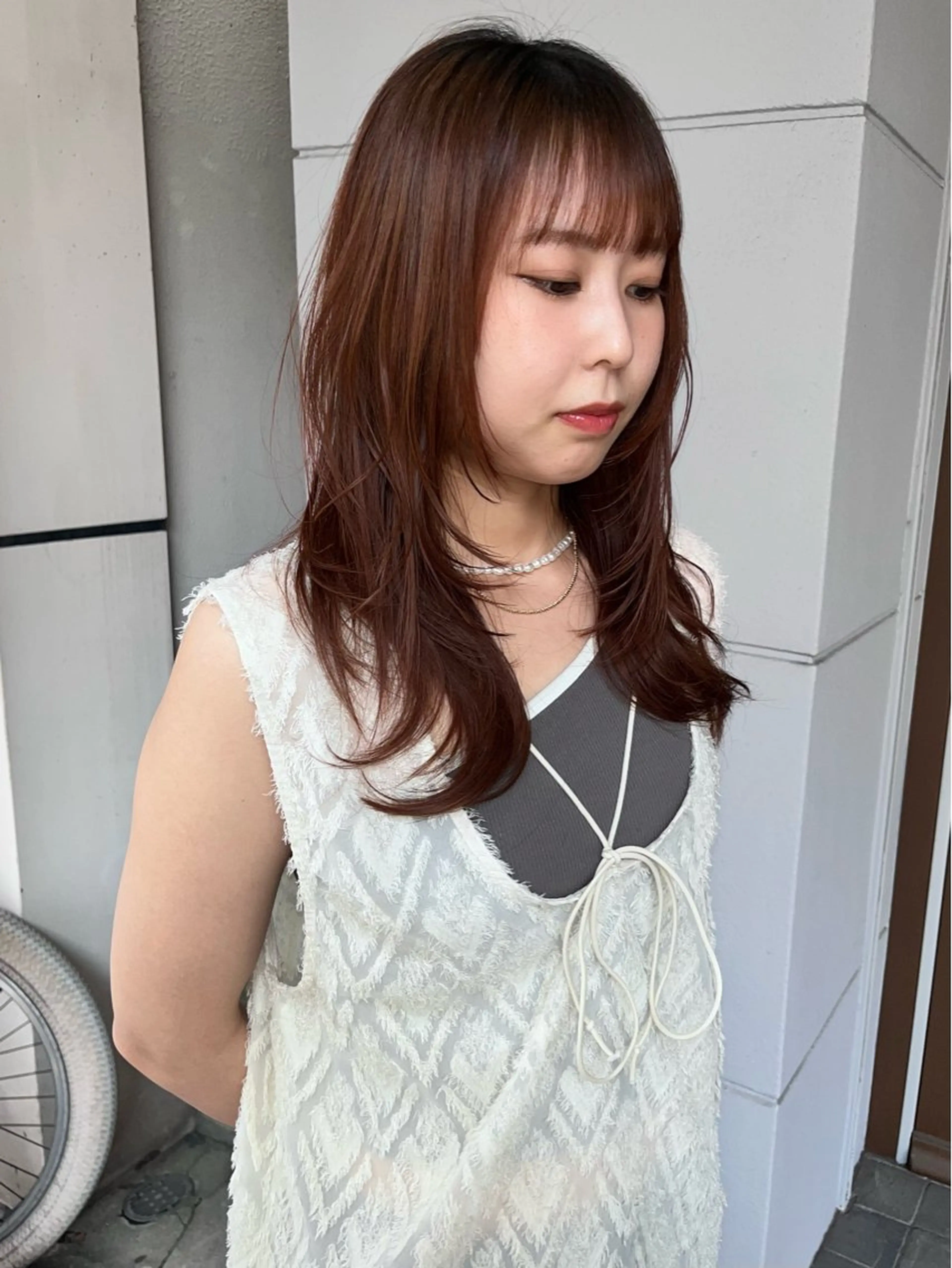 セミロング ハッシュカット カット ヘアカラー niko RINKAのヘアスタイル