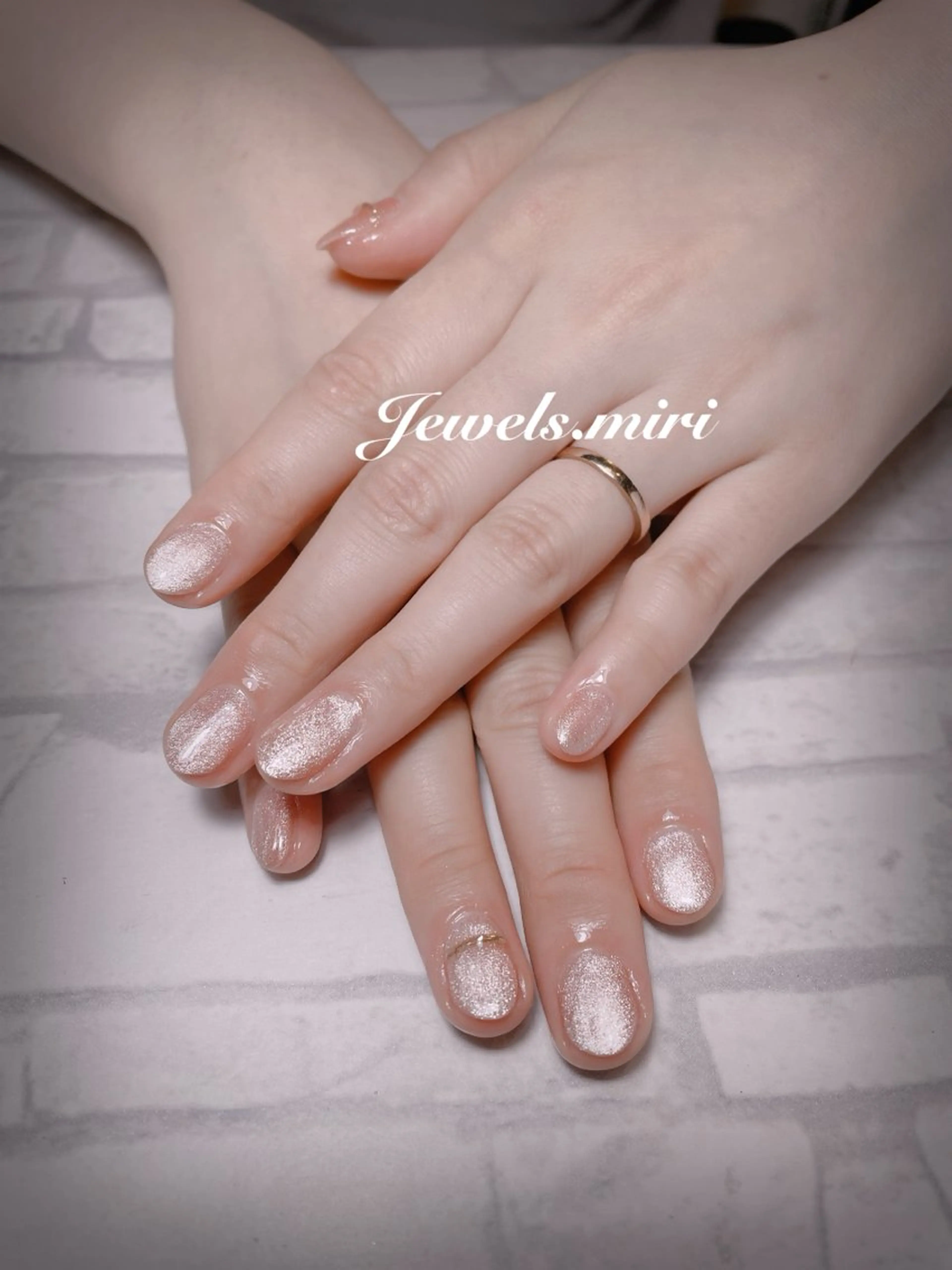 ネイル キラキラネイル マグネットネイル オフィスネイル ワンカラーネイル ショートネイル Jewels nail lily 白楽所属・ネイルサロン Jewels Mのネイルデザイン