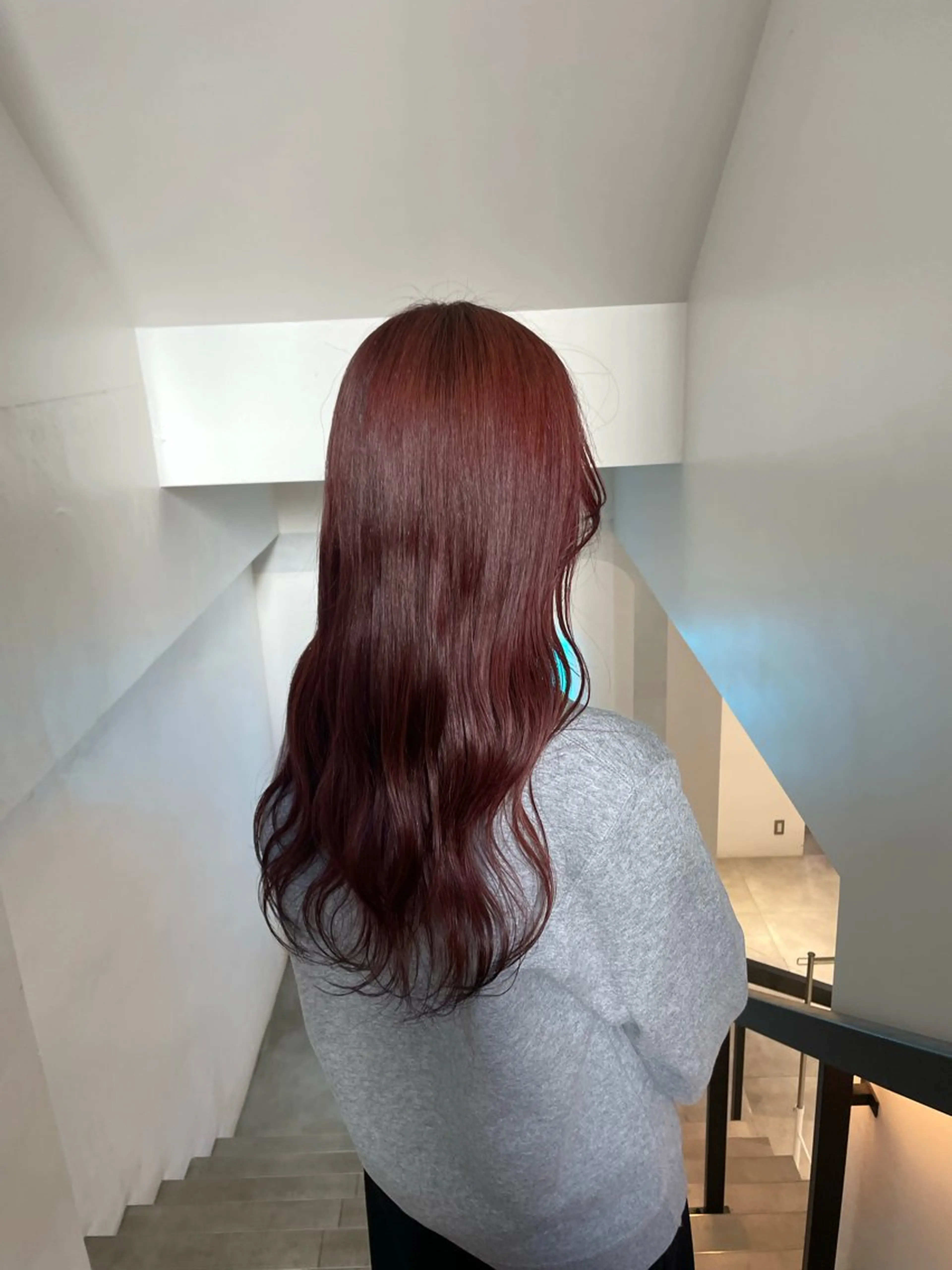 セミロング カラー ヘアカラー 🌟暖色系ハイトーン 🌟AIのヘアスタイル