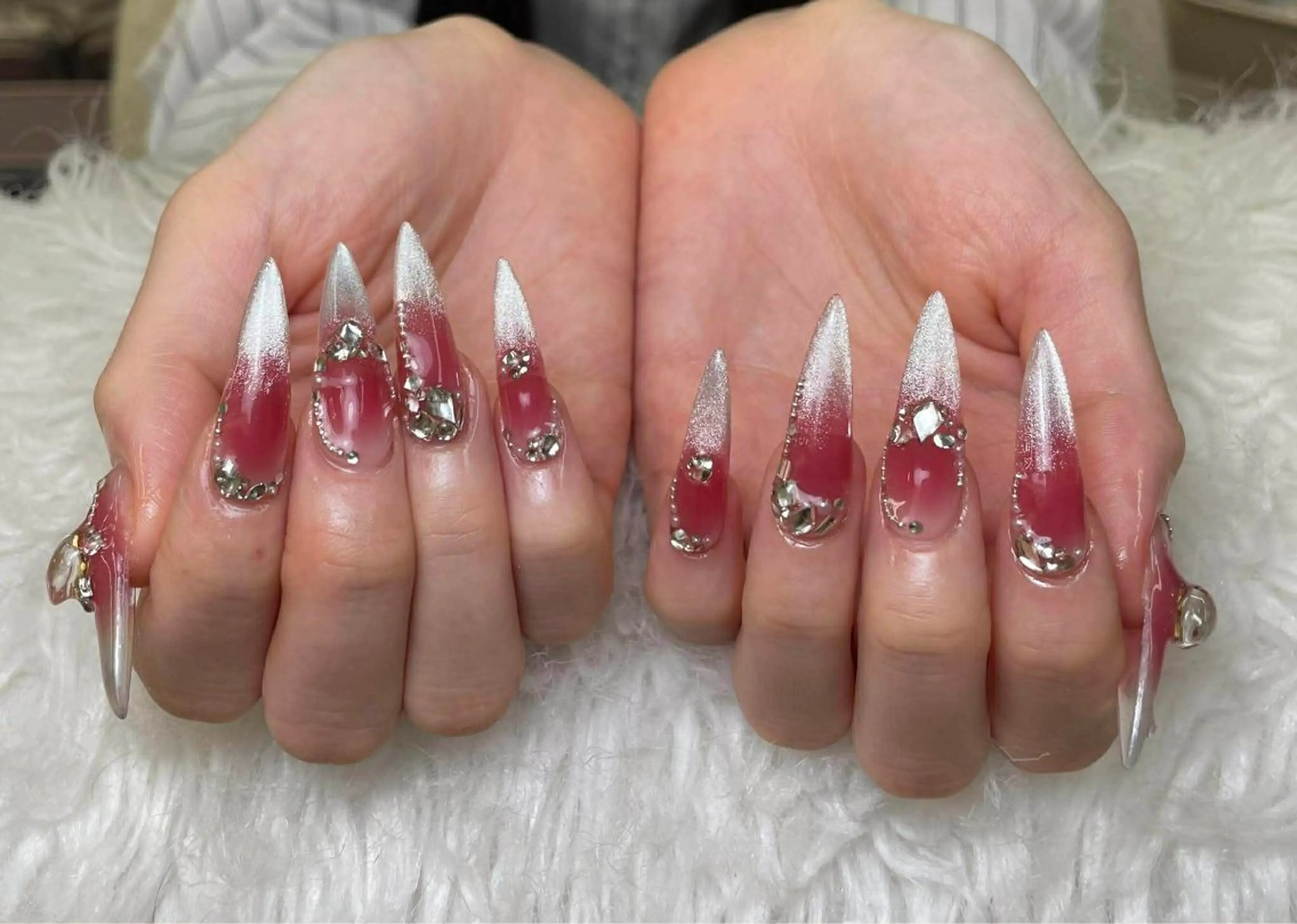 ネイル アートネイル 成人式 ジェルネイル ニュアンスネイル 夏ネイル ハンドネイル Jenn Nail Salonのネイルデザイン