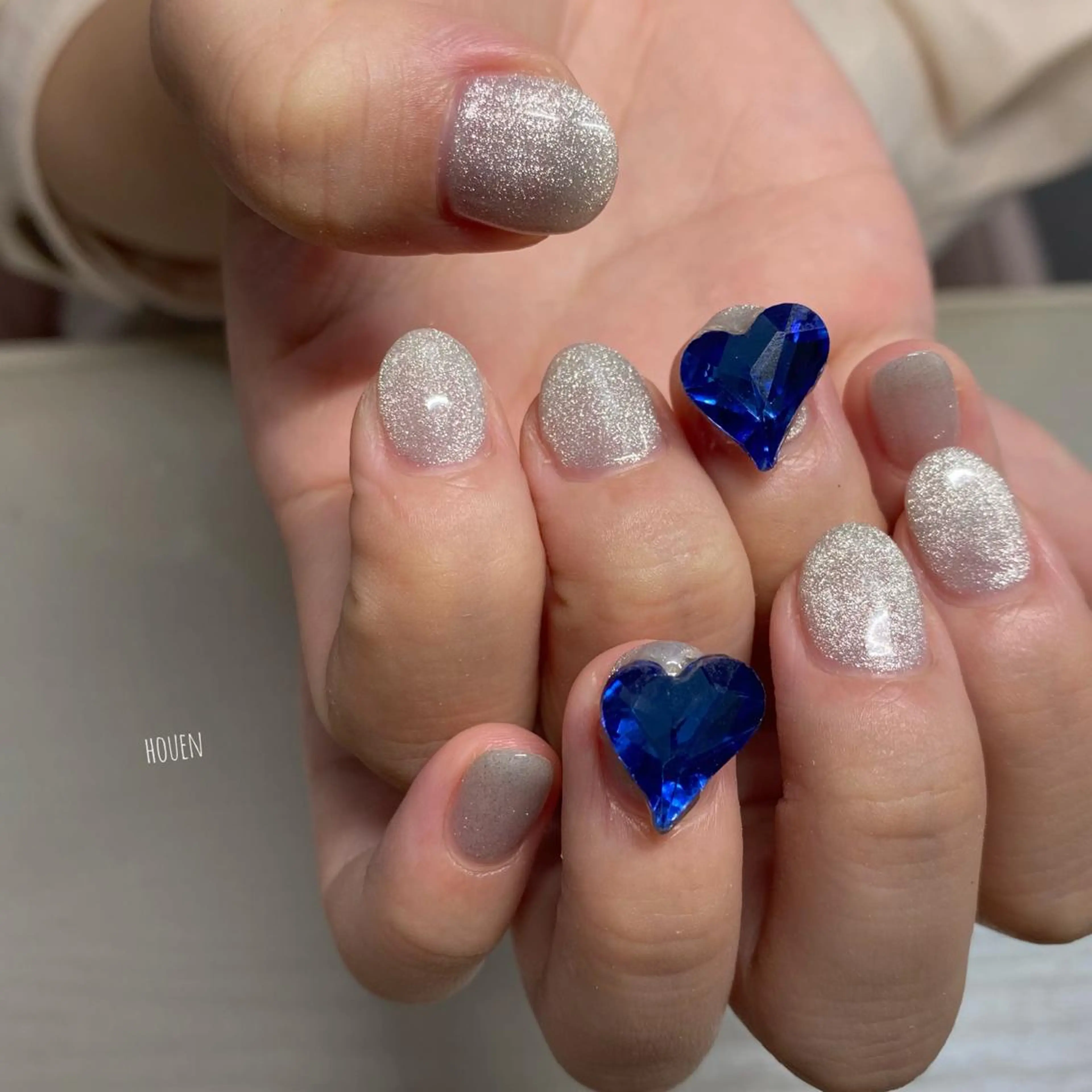ネイル マグネットネイル 持ち込み I P'ink nail salon所属・I pinknail 韓国風·持ち込み専門のネイルデザイン