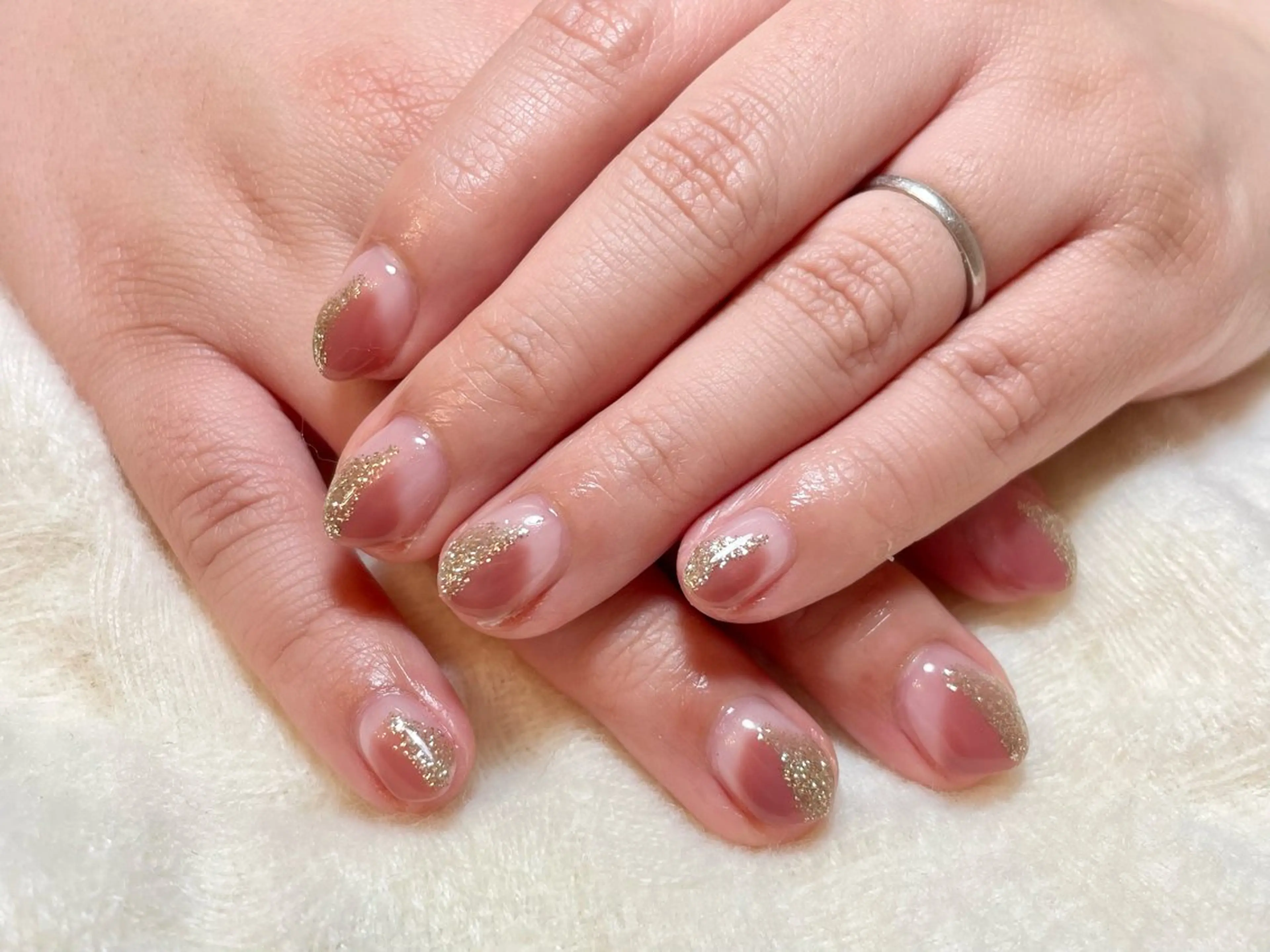 塗りかけネイル【オフ込み】の写真