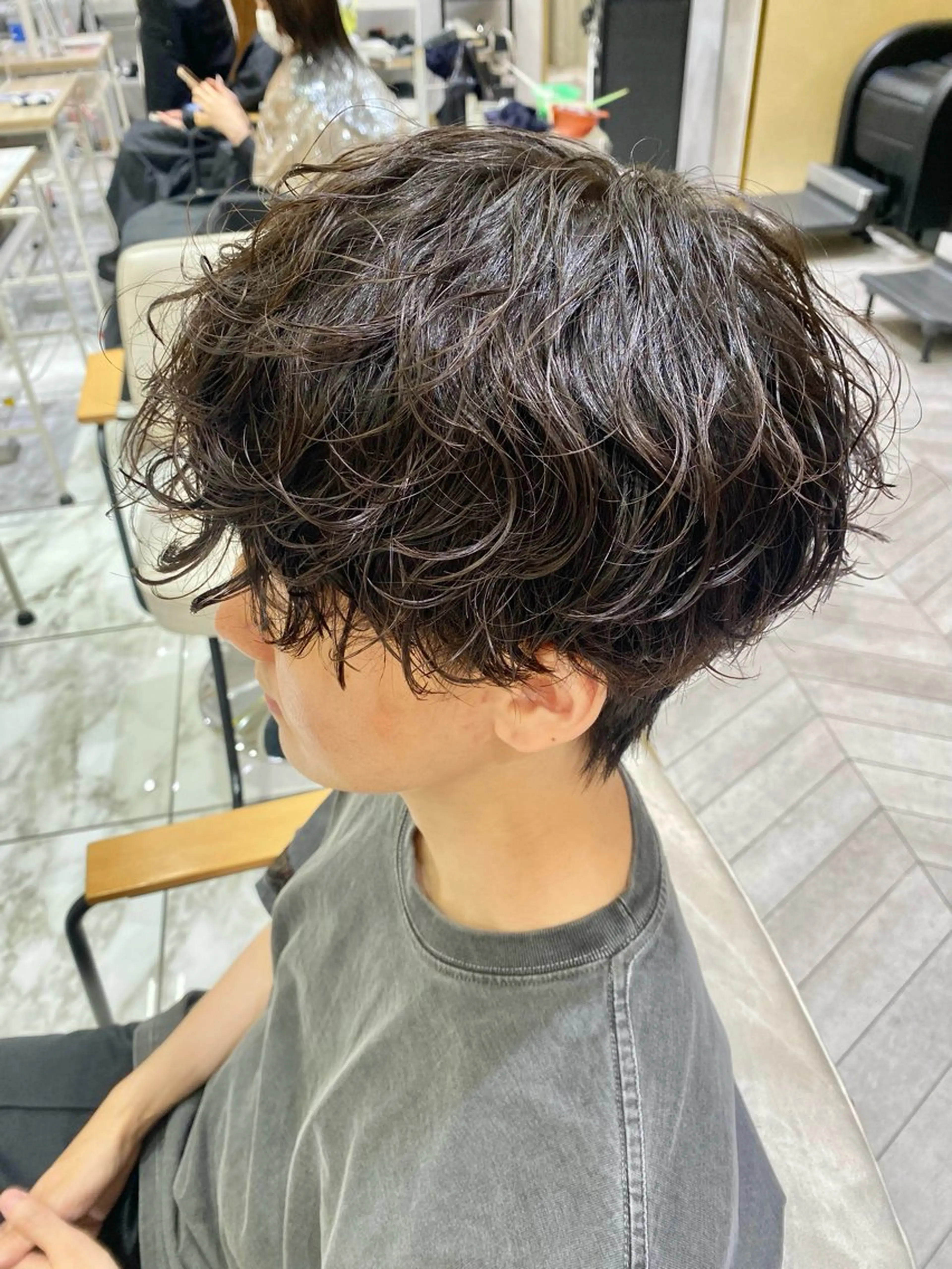 ショート パーマ メンズ カット パーマ 酸スト/フェザー パーマ/三谷海斗のヘアスタイル