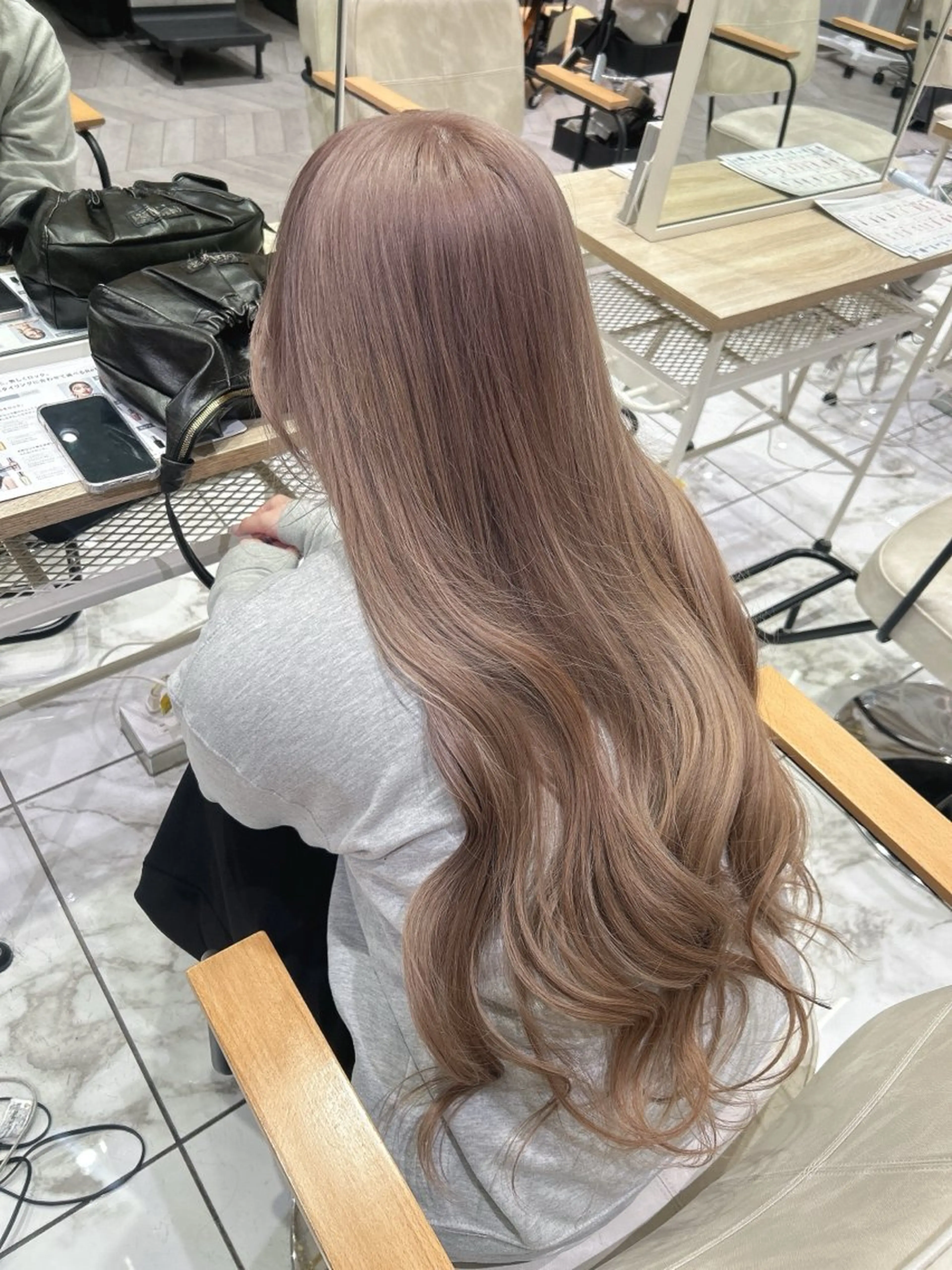 ロング カラー ヘアカラー 🇰🇷韓国スタイル /束間まつげ🎀ミキのマツエク・マツパデザイン