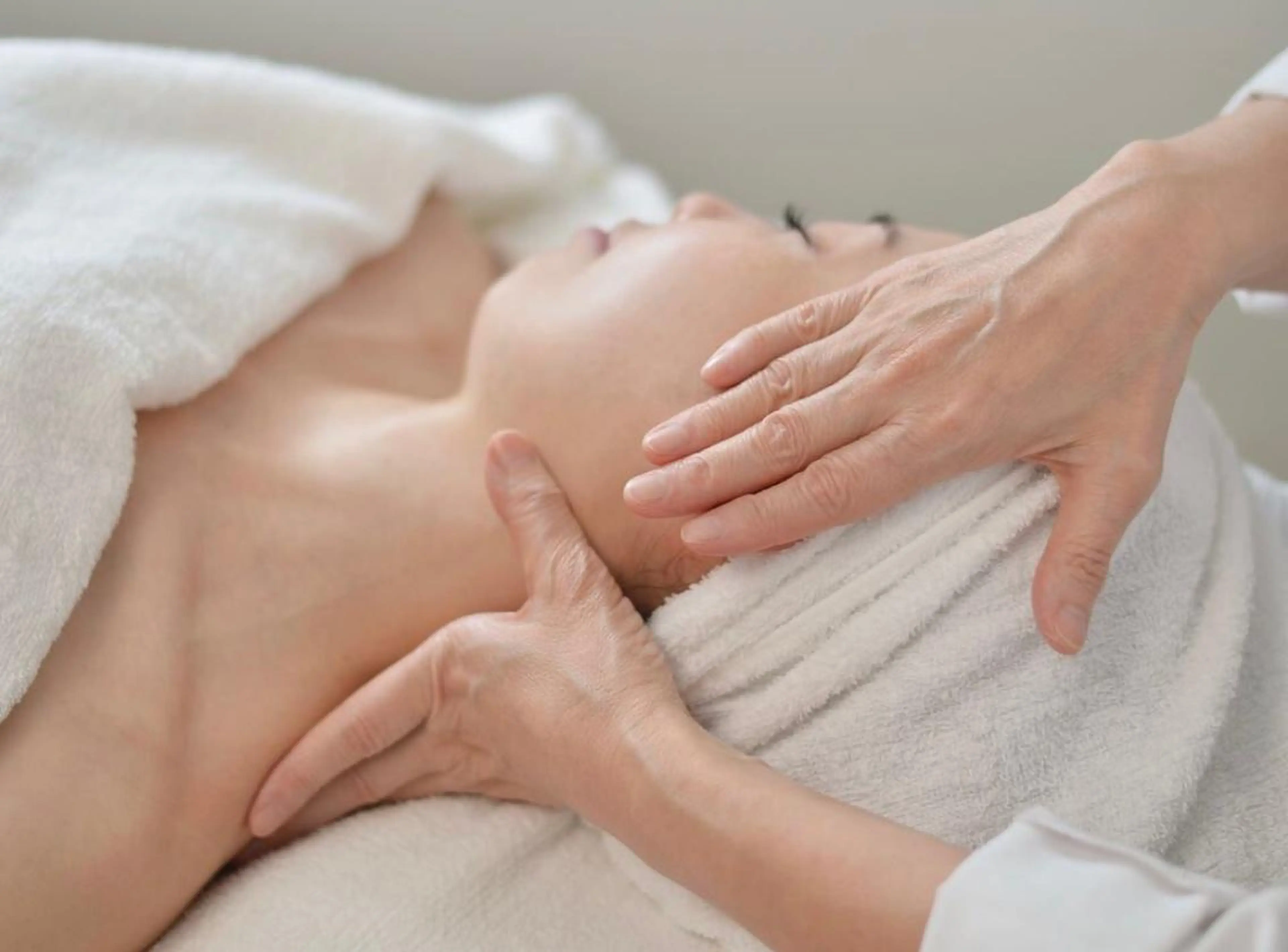 高濃度炭酸リフトアップエイジングコースの写真