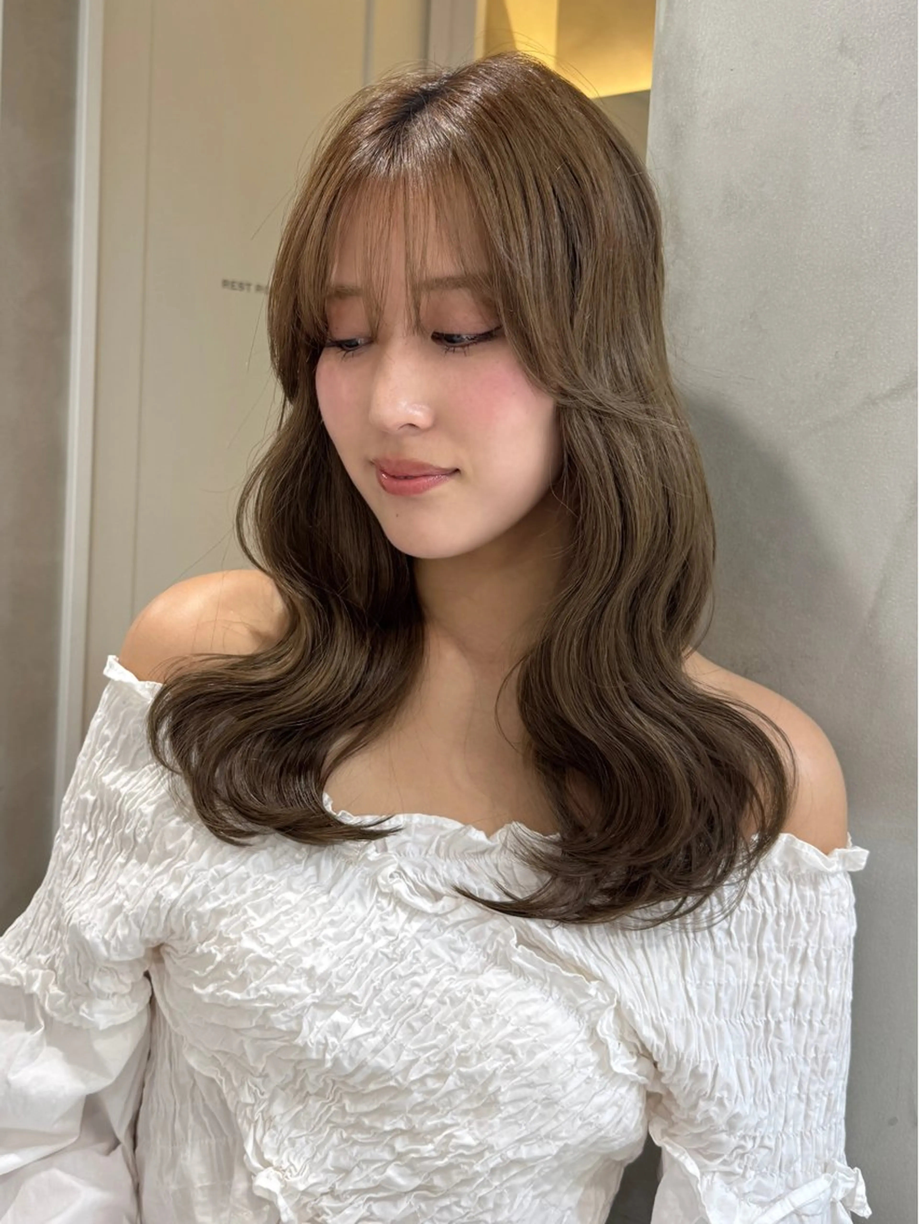 セミロング カット ヘアカラー トリートメント 髪質改善/艶髪 MINAMIのヘアスタイル