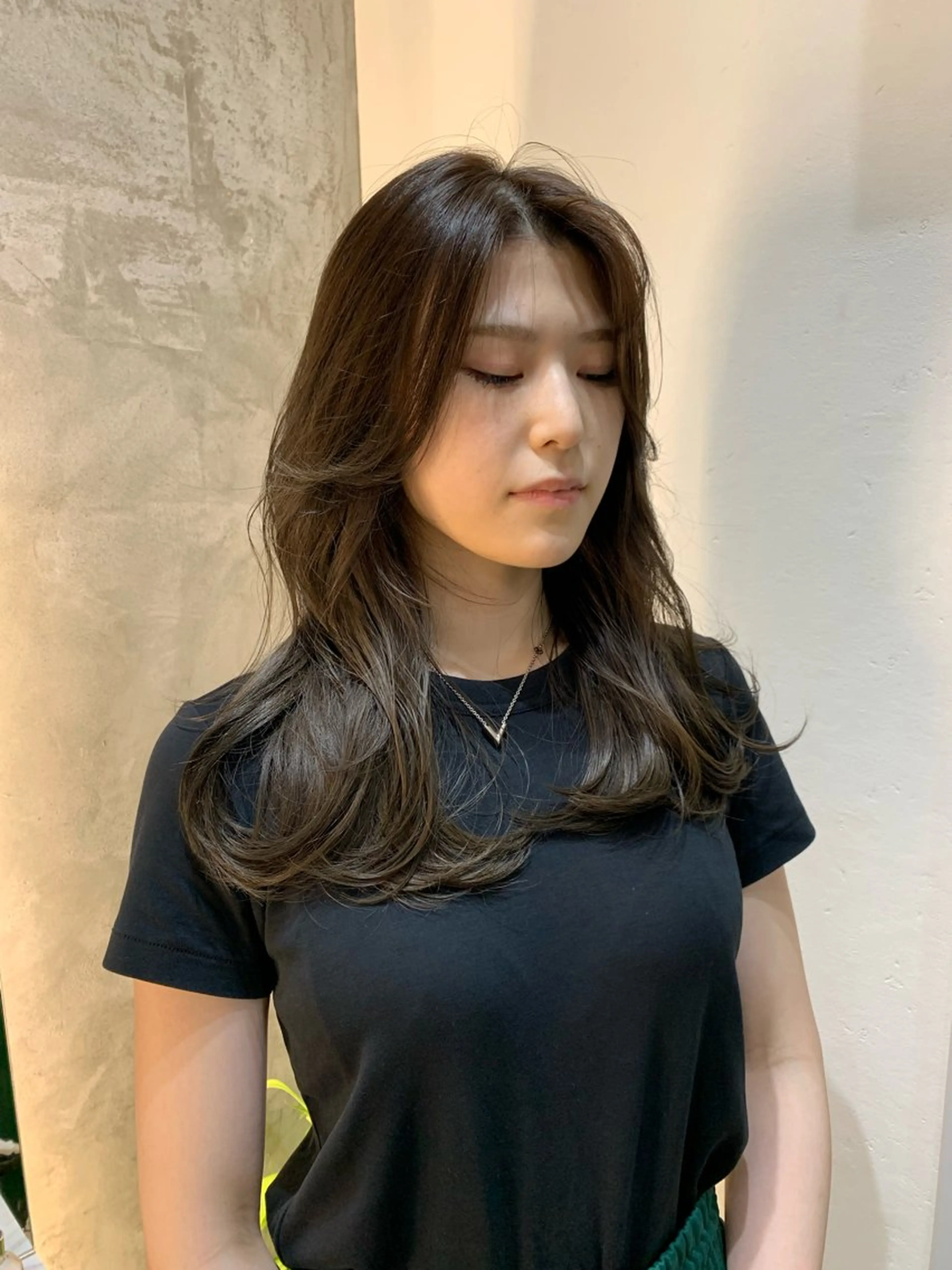 セミロング カラー くびれヘア 韓国風ヘア レイヤーカット カット ヘアカラー ✨髪質改善/レイヤー ✨川合佑哉のヘアスタイル