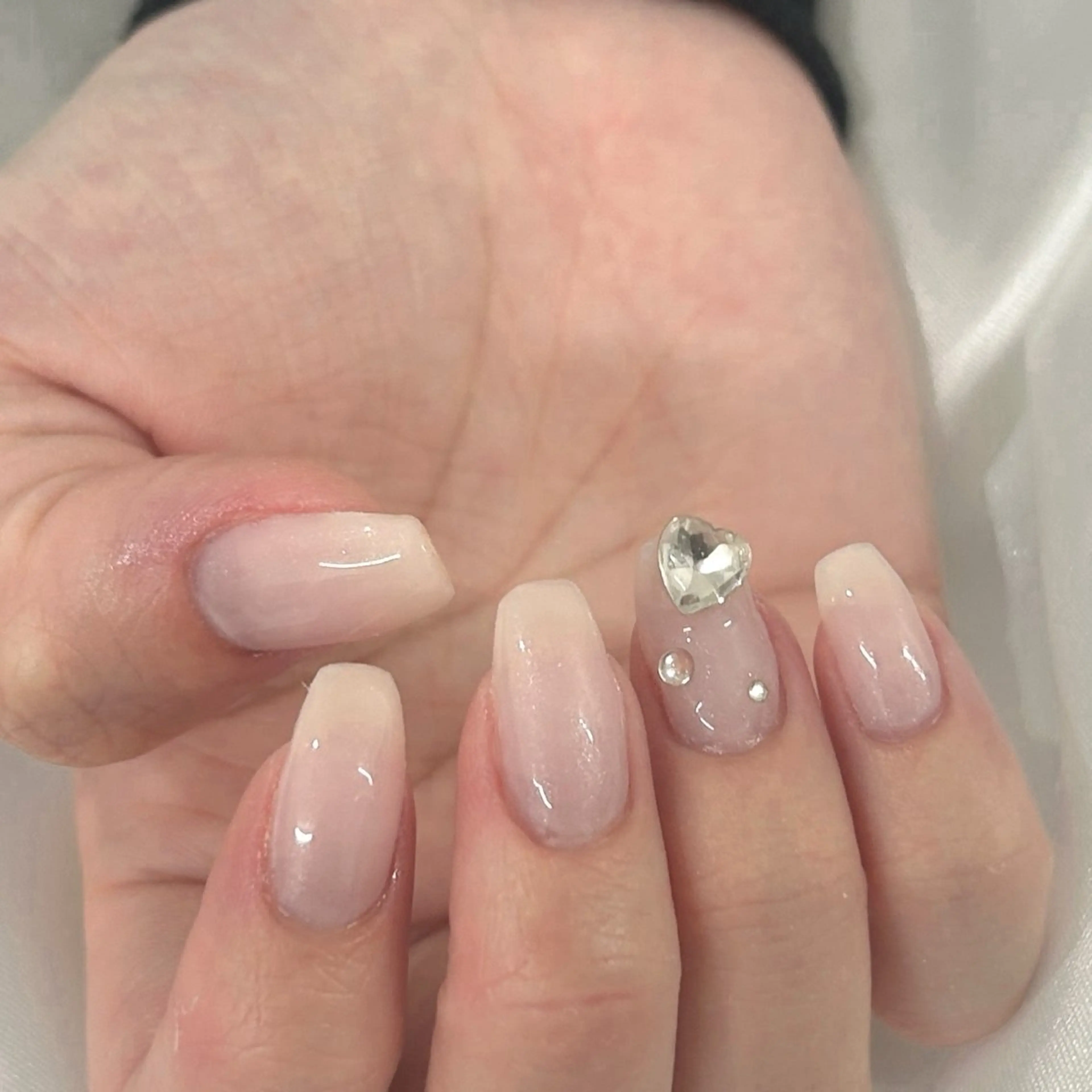 ネイル ストーンネイル MODA MANAMIᵕ̈のネイルデザイン