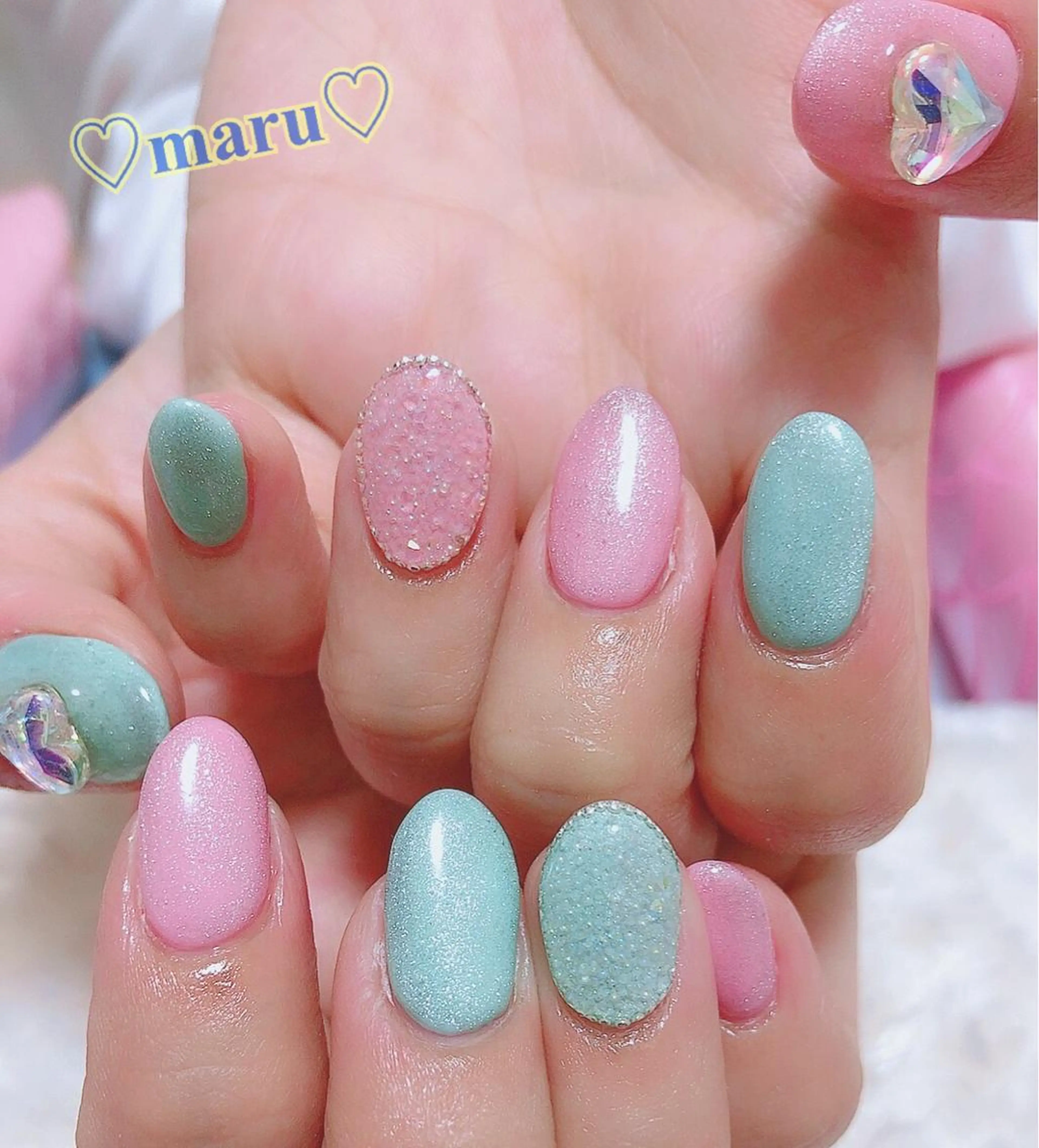 ネイル ハンドネイル フットネイル まるみ ♡のネイルデザイン