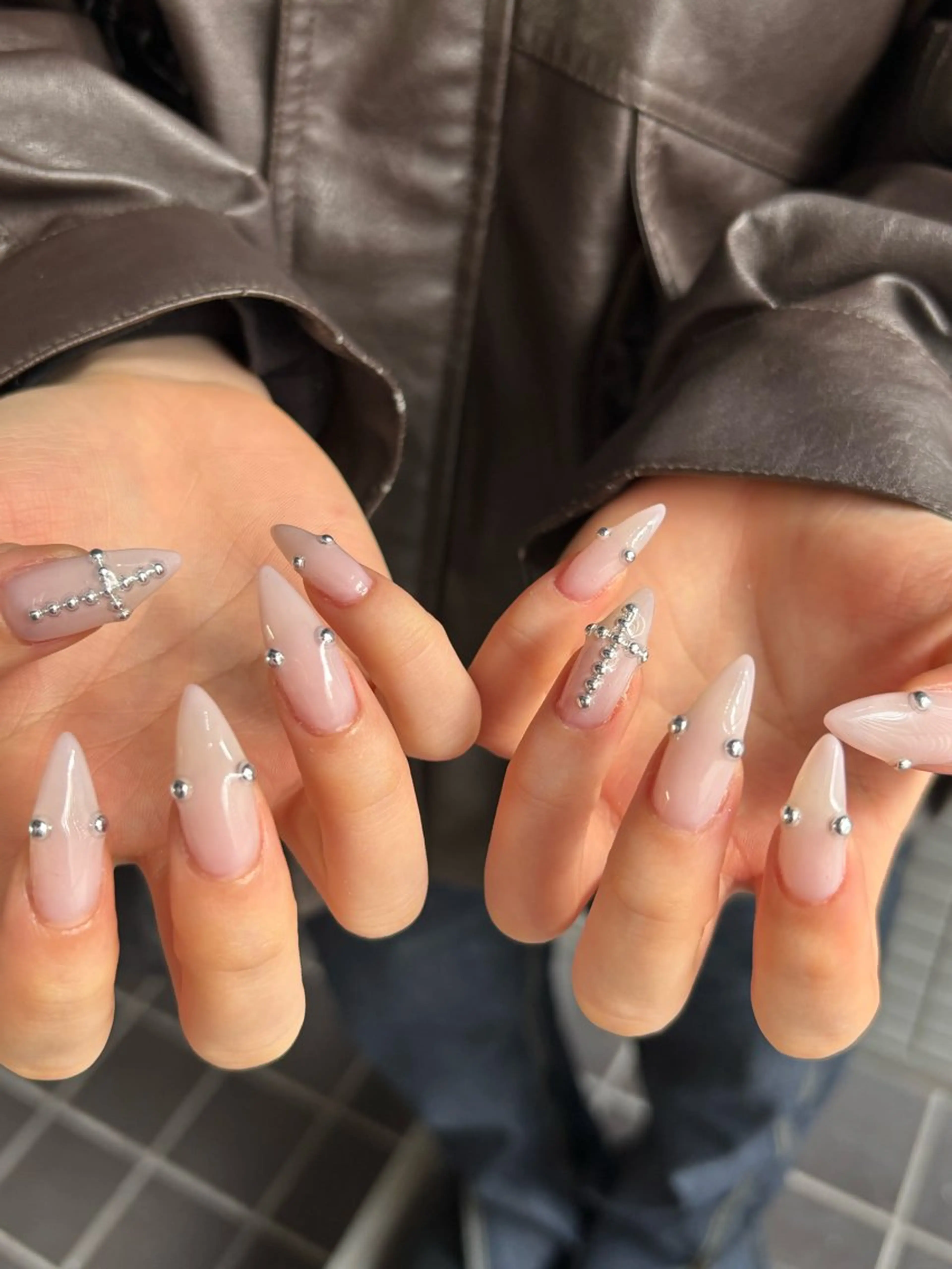 ネイル ハンドネイル 🪐富島彩夏 /海外nail🪐のネイルデザイン