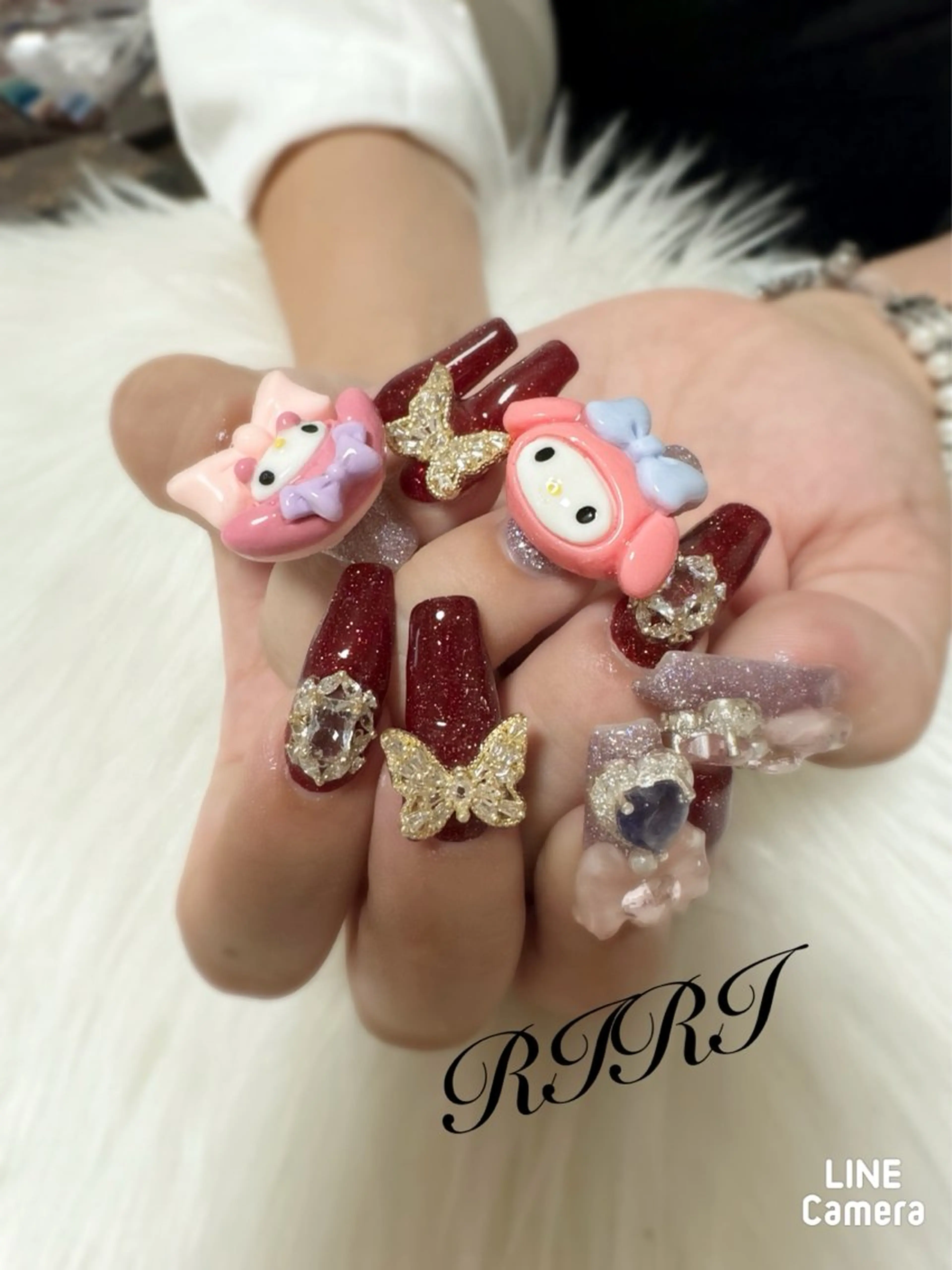 ネイル フラッシュネイル ジェルネイル キラキラネイル 韓国ネイル ラメ(グリッター) ハンドネイル riri オーナーのネイルデザイン