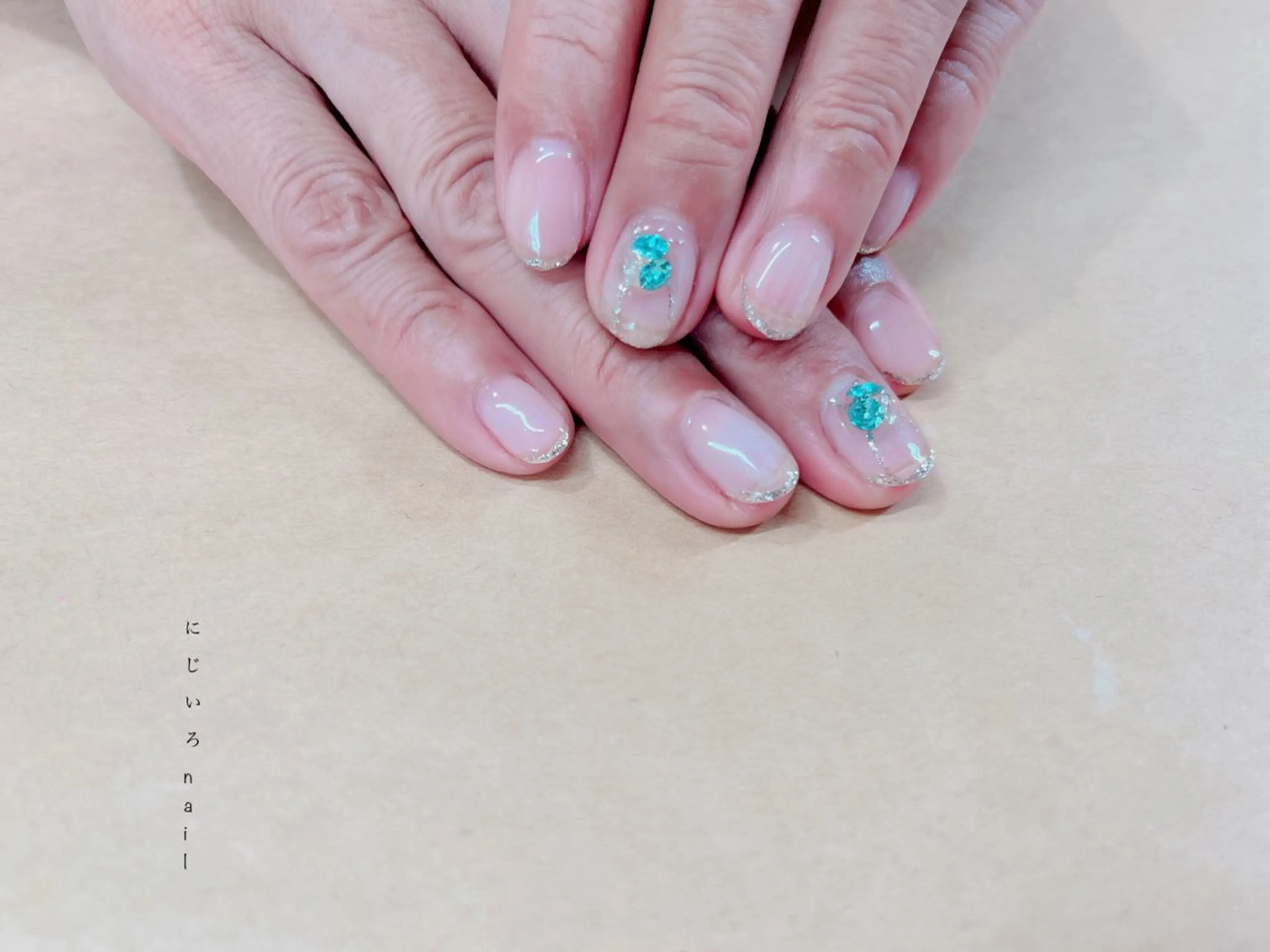 ネイル にじいろ nailのネイルデザイン