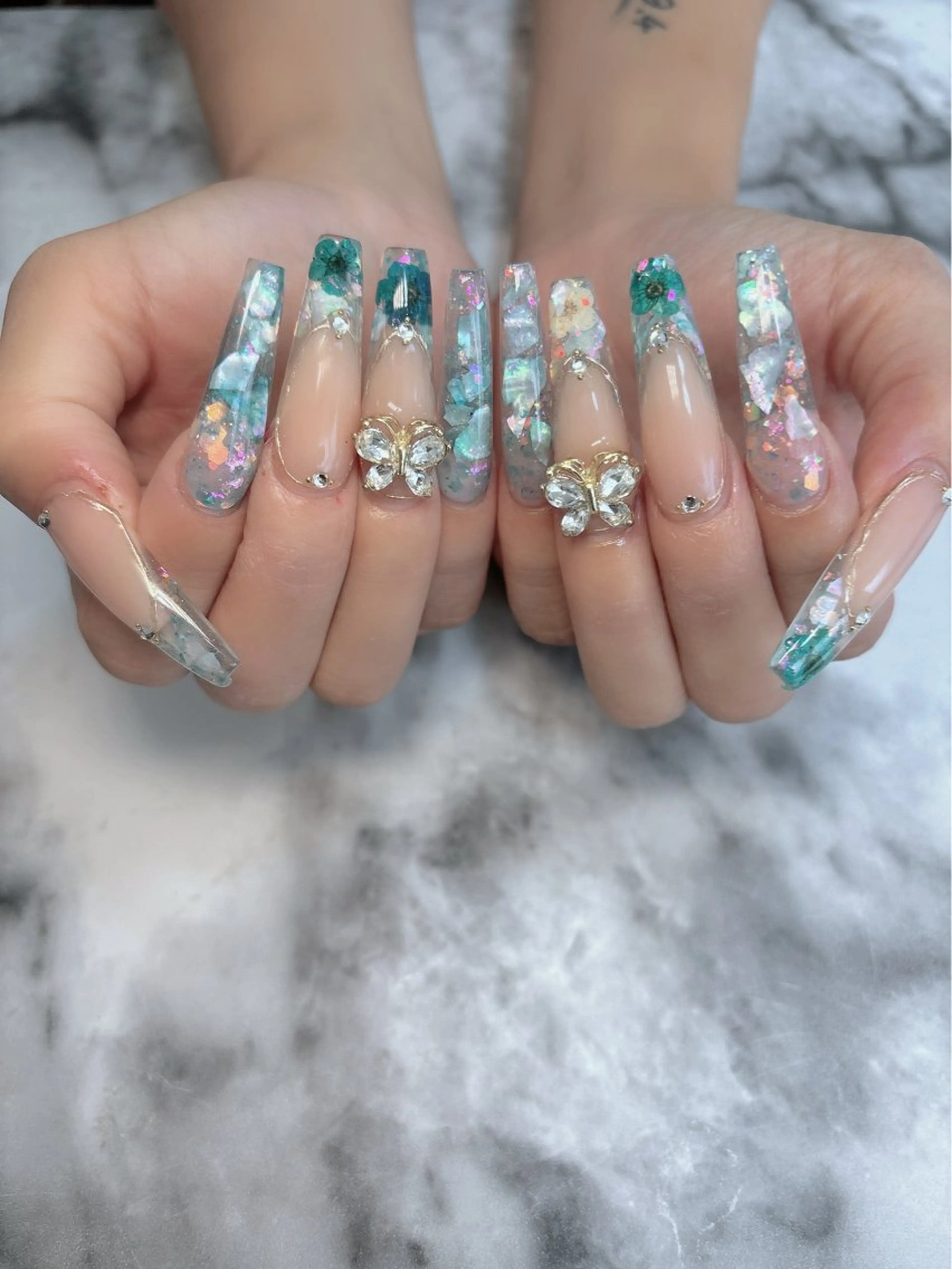 ネイル ハンドネイル salon de belnetta所属・kayo 💅のネイルデザイン