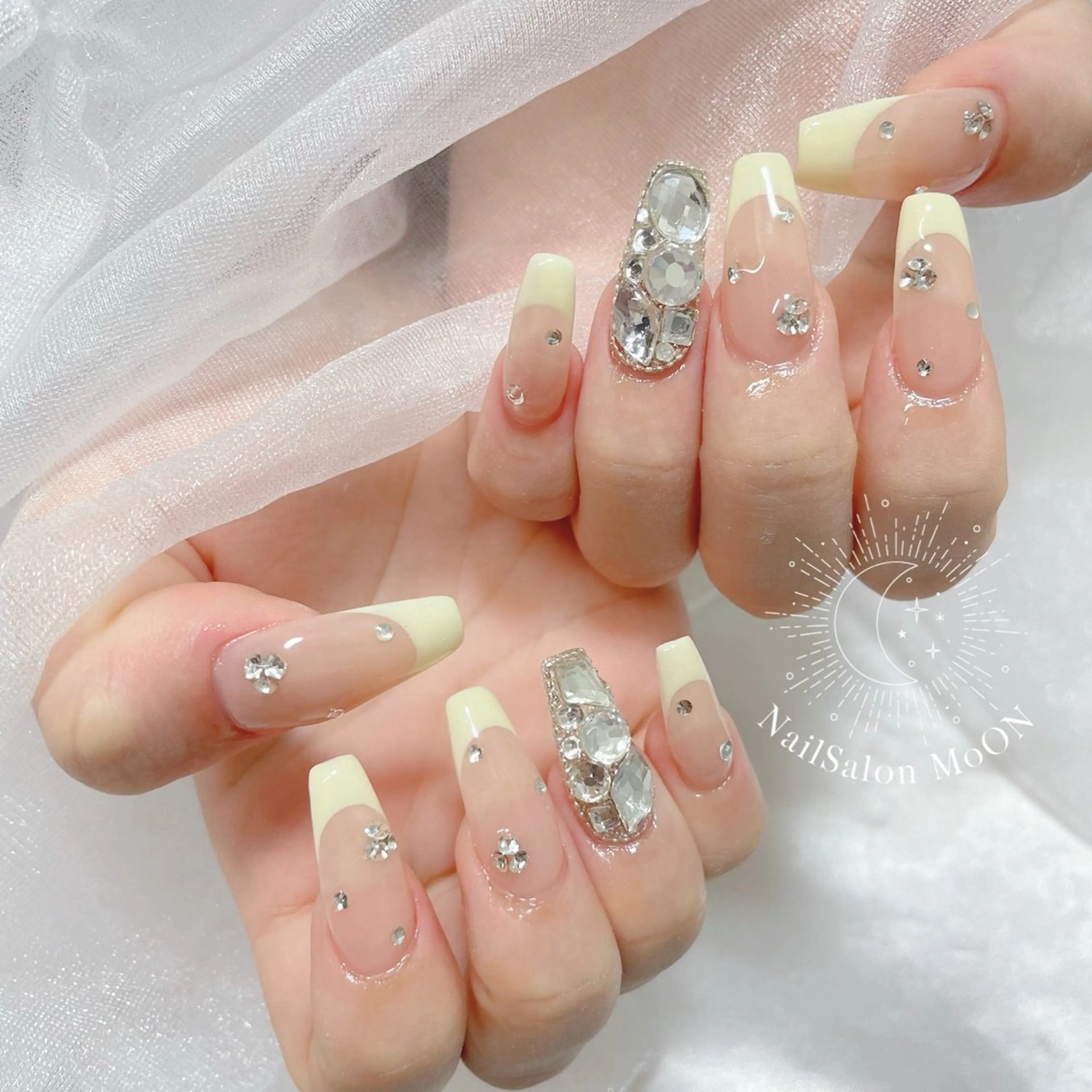 ネイル ハンドネイル ハンドケア MoON...❤︎ MeGuのネイルデザイン