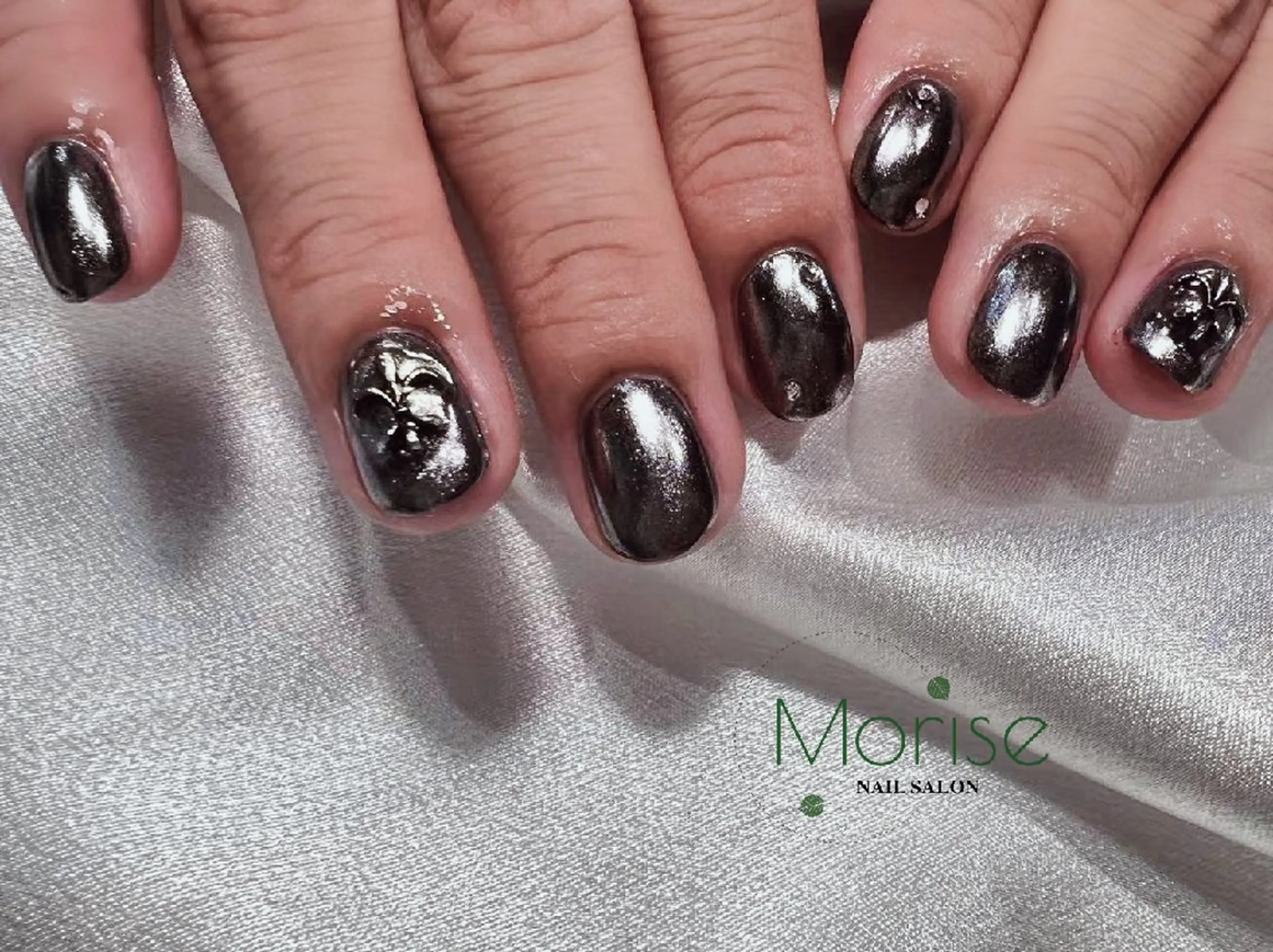 ネイル フットネイル フレンチネイル ジェルネイル ガラスフレンチ 韓国ネイル ハンドネイル ハンドケア MoriseNail 表参道のネイルデザイン