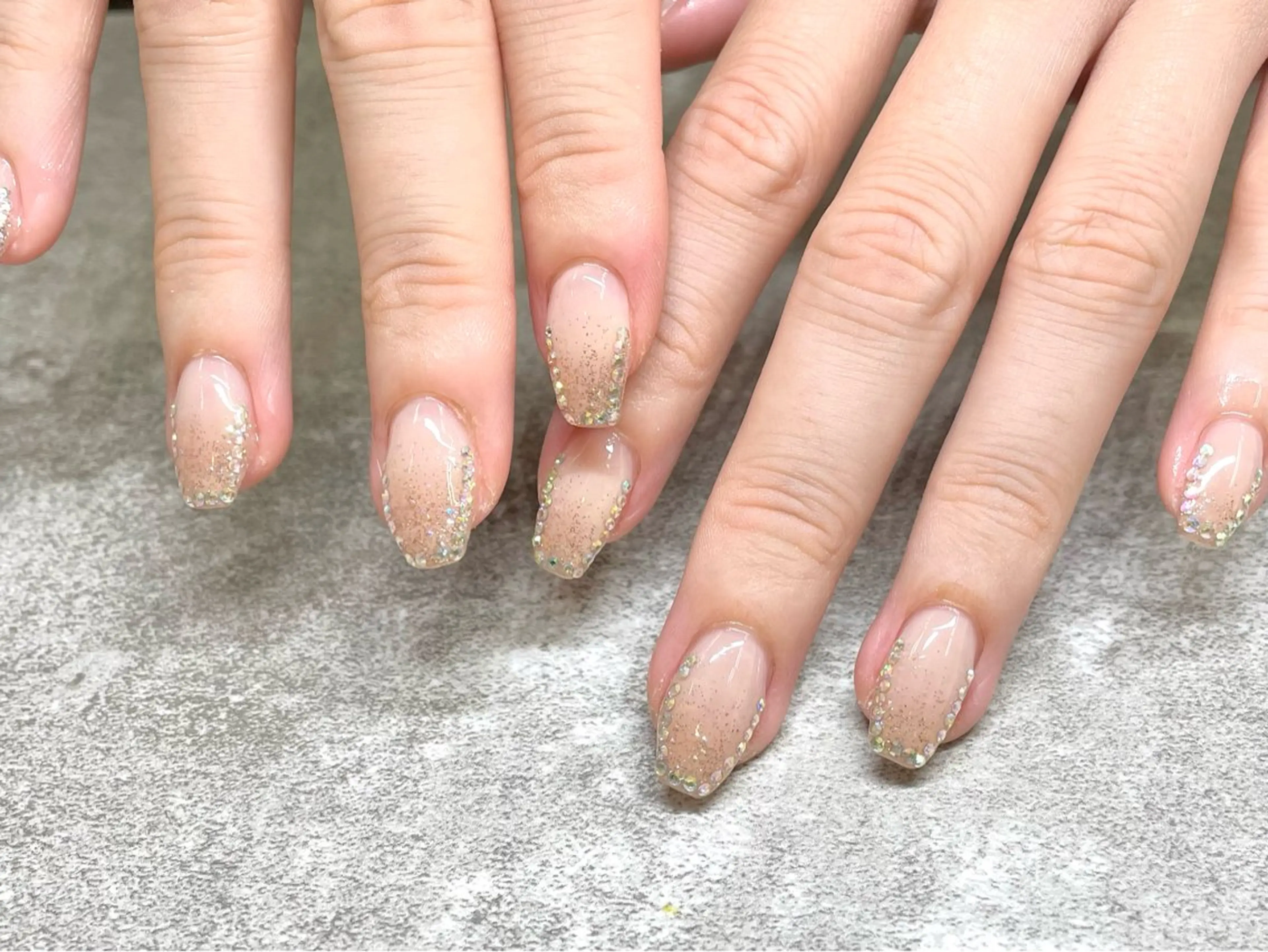 ネイル フラッシュネイル Nailsalon Puttiのネイルデザイン