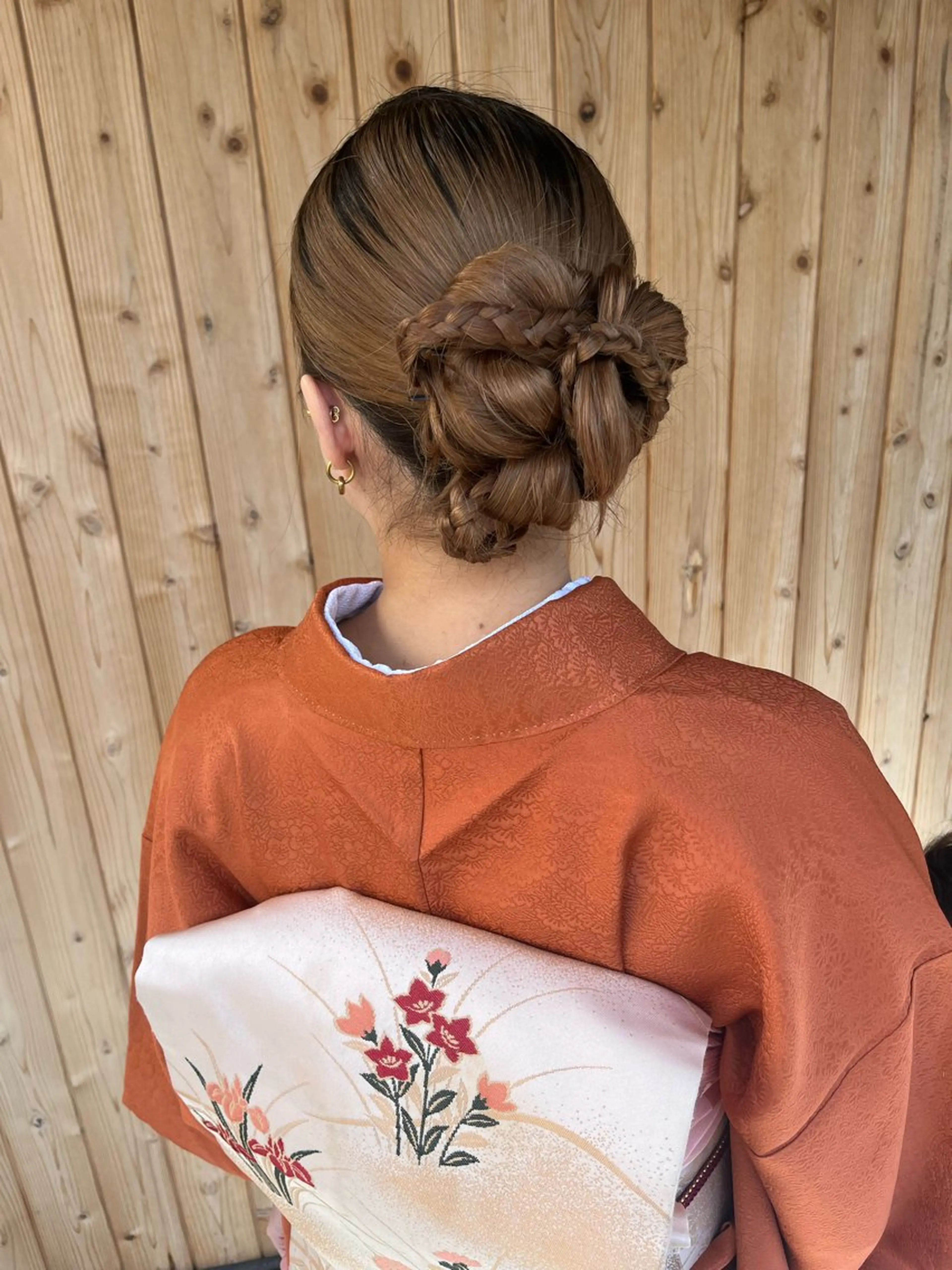 ヘアアレンジ 入学式 SO-eye所属・𝗦𝗢 -スオ- HAZUKIのマツエク・マツパデザイン