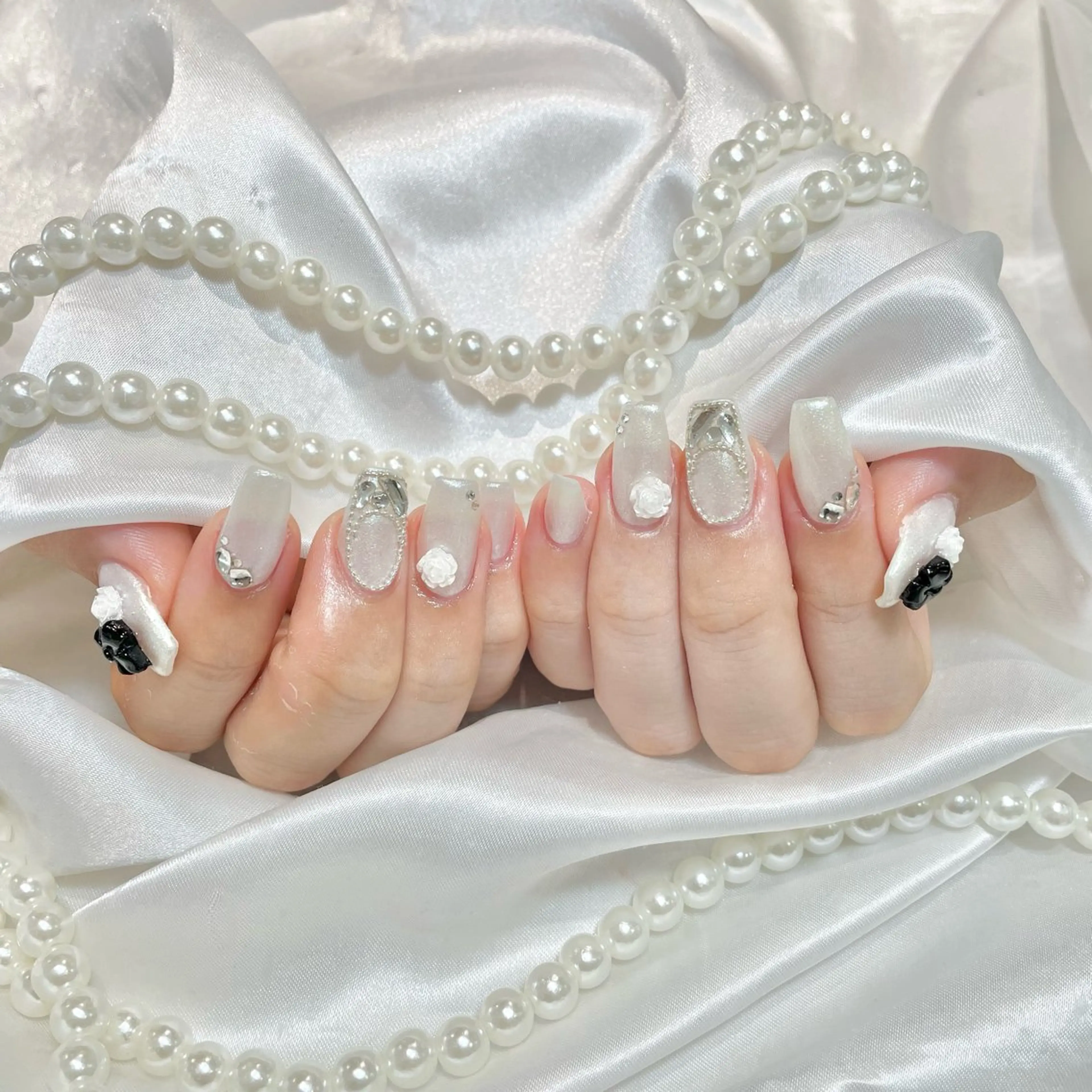 ネイル ゴージャス ワンホンネイル WISTERIA midoriのネイルデザイン