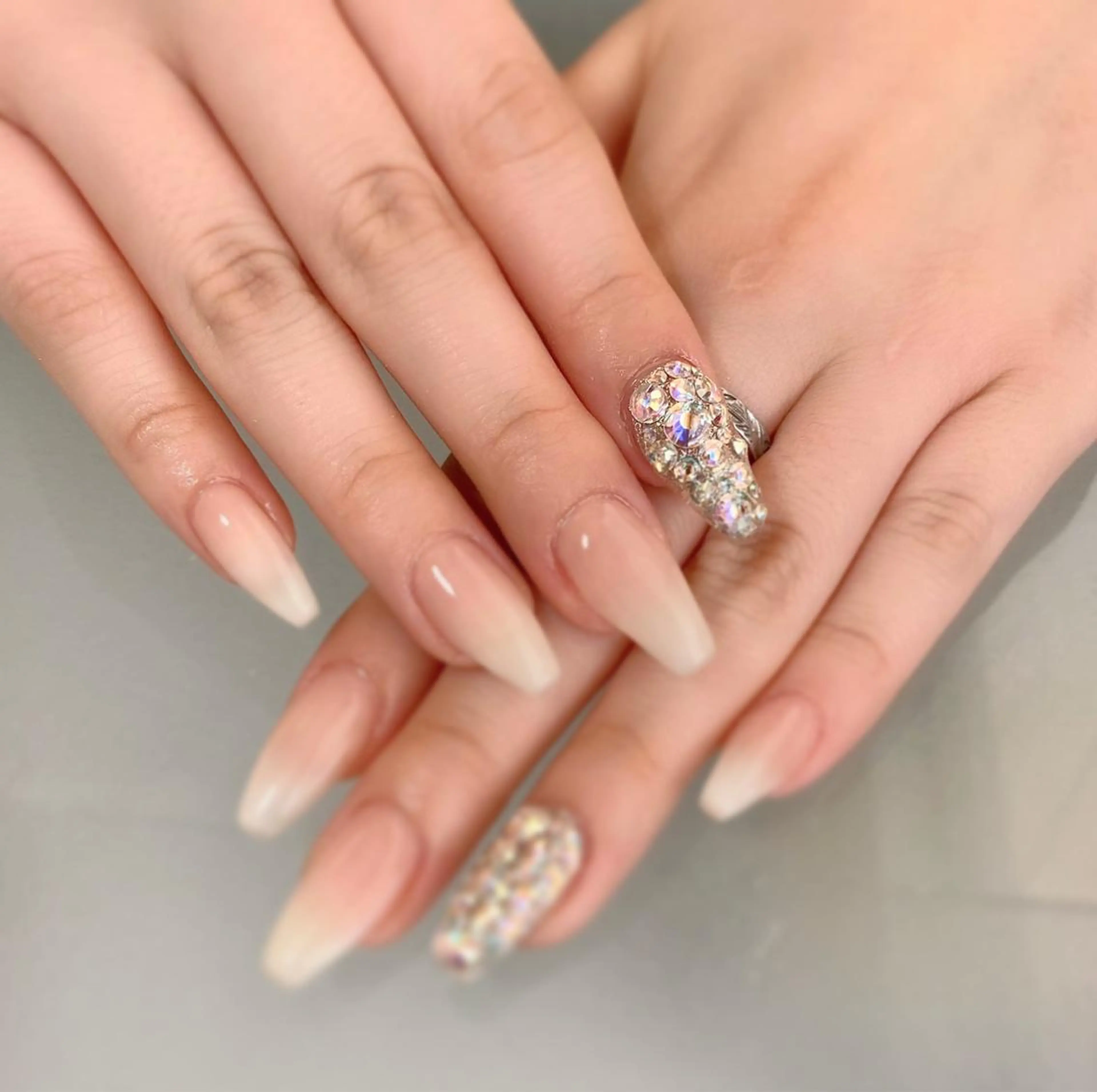 ネイル ハンドネイル 山中 あいのネイルデザイン