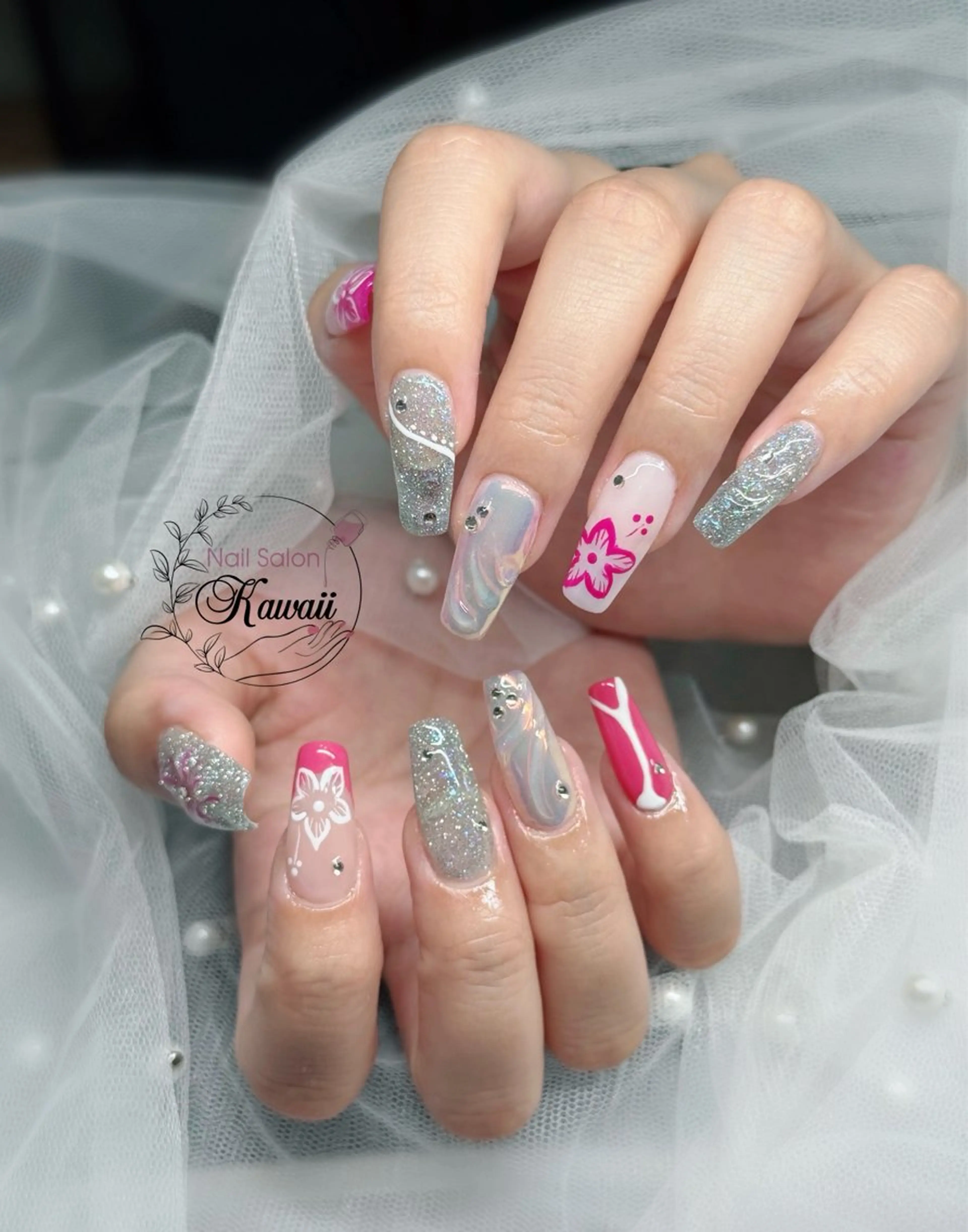 ネイル 長さ出し フットネイル フレンチネイル ジェルネイル マグネットネイル Kawaii Nail Salon所属・YURI NAIL NARITAのネイルデザイン