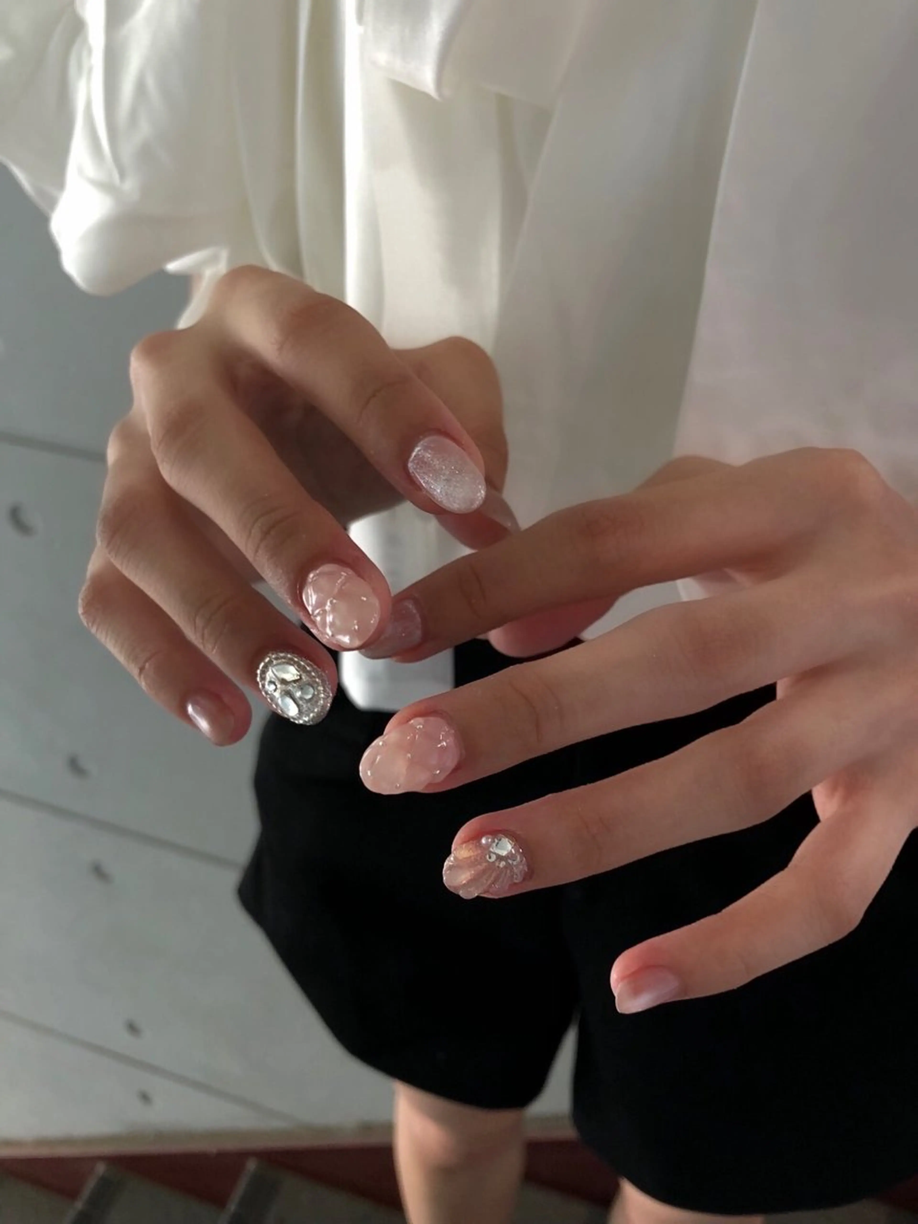 ネイル ガーリー ハンドネイル NAIL＆SPA PｰBOX所属・Lia ⠀のネイルデザイン