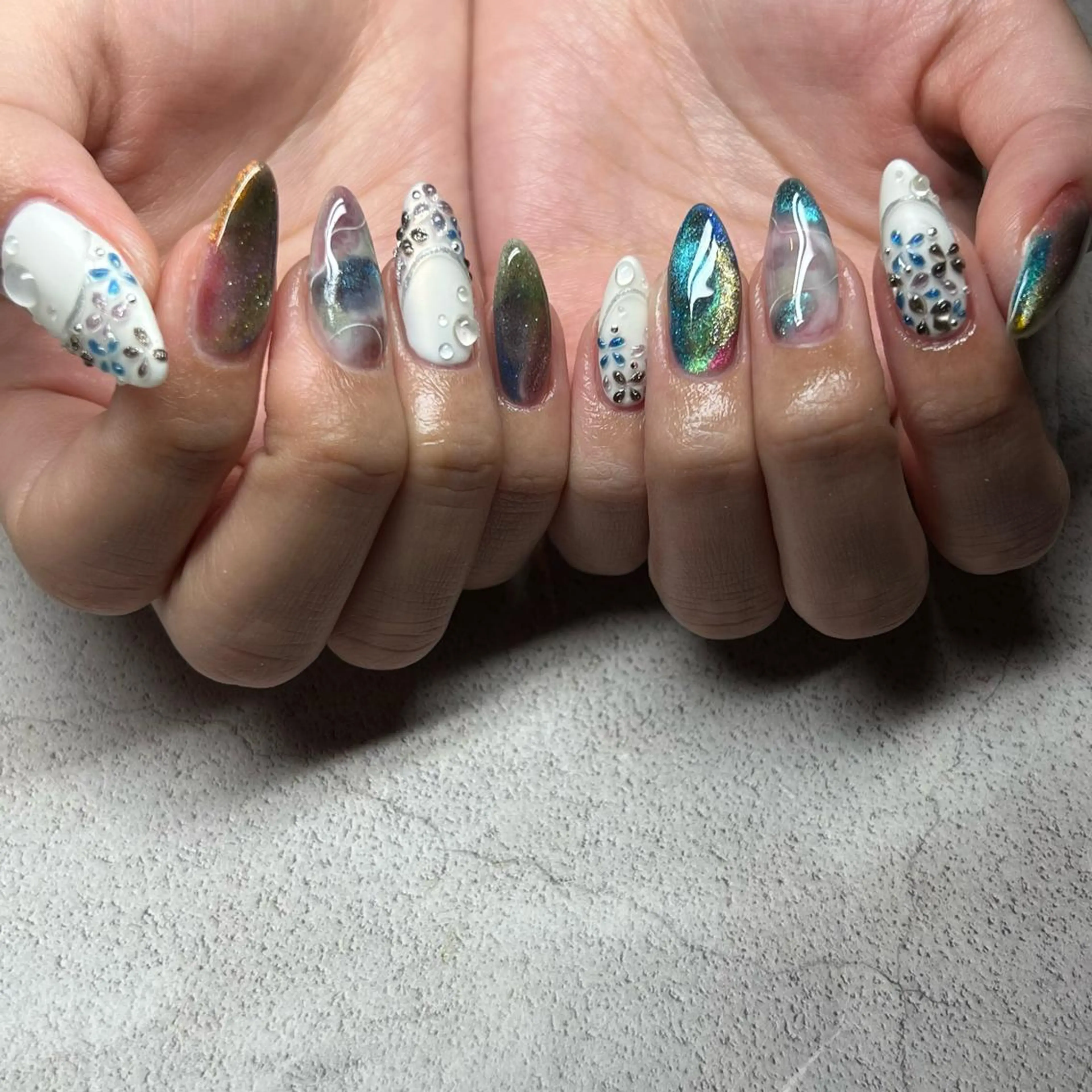 ネイル ハンドネイル 𝐫𝐚𝐢 𝐧𝐚𝐢𝐥のネイルデザイン