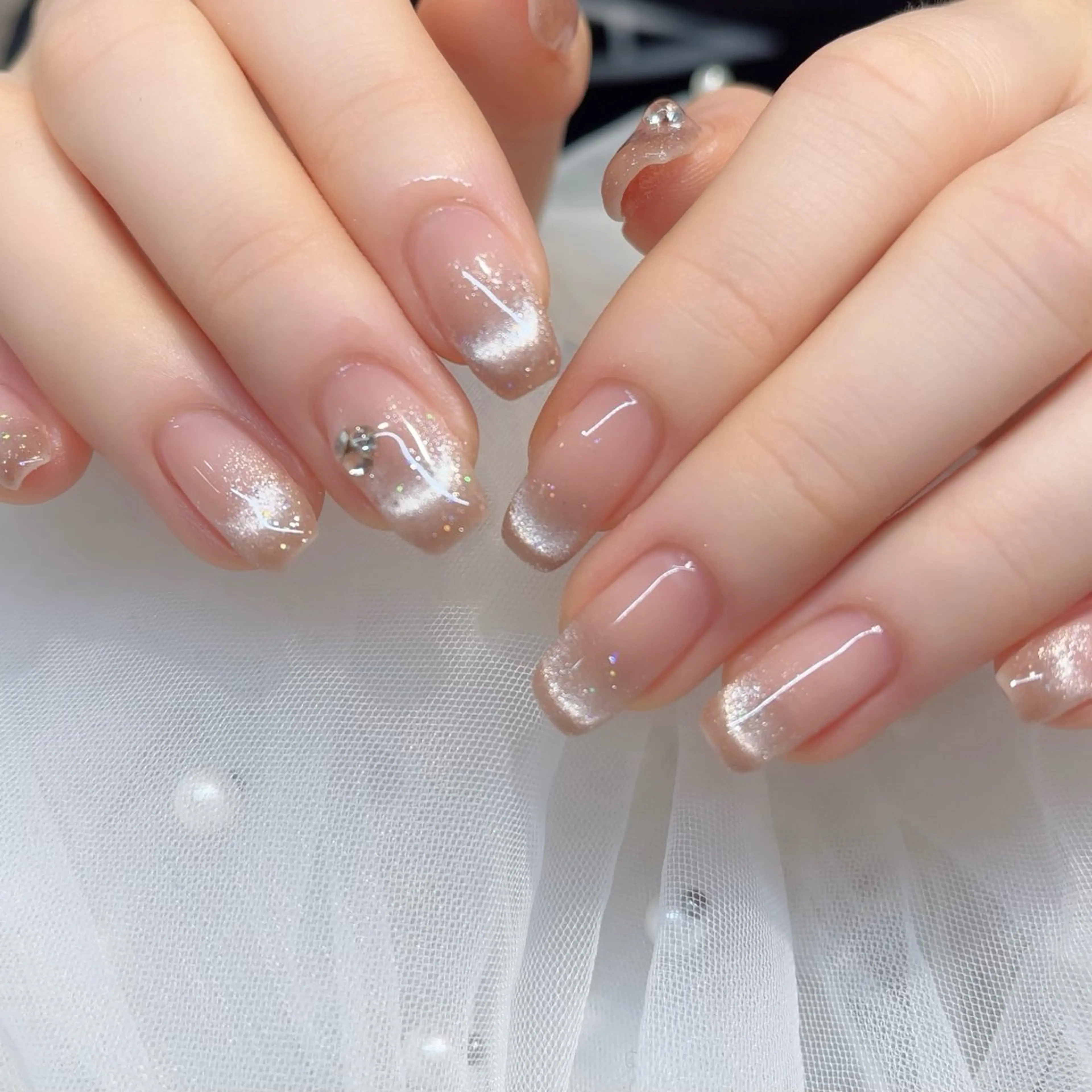 ネイル ハンドネイル 内田 里穂のネイルデザイン